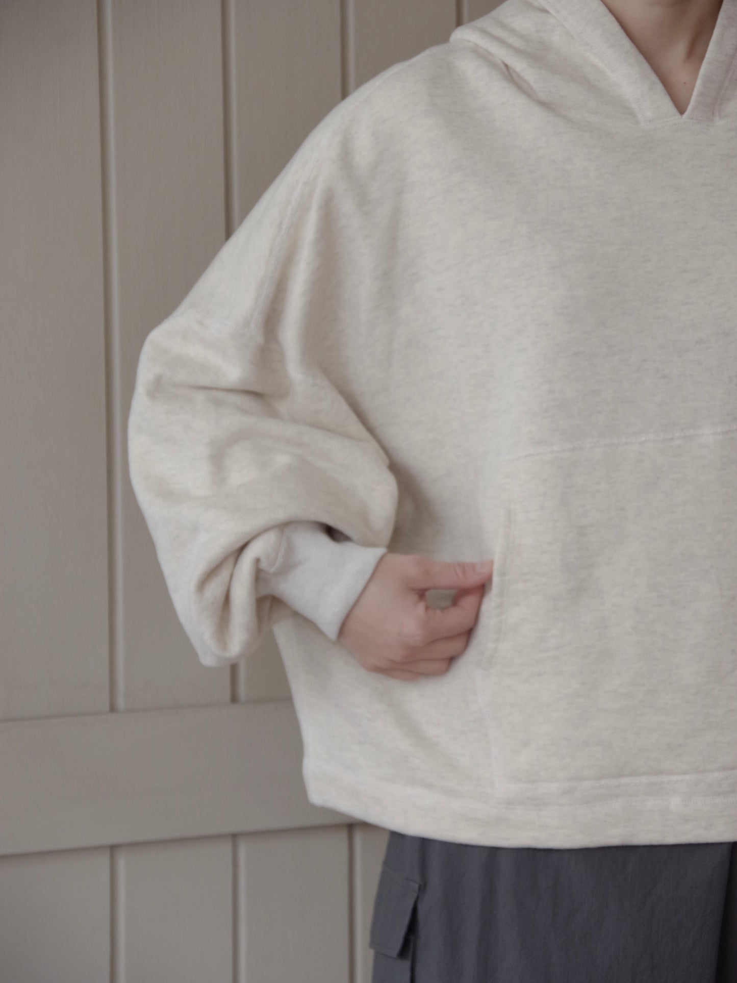 ランダム吊り裏毛 フーディプルオーバー | OUVERT