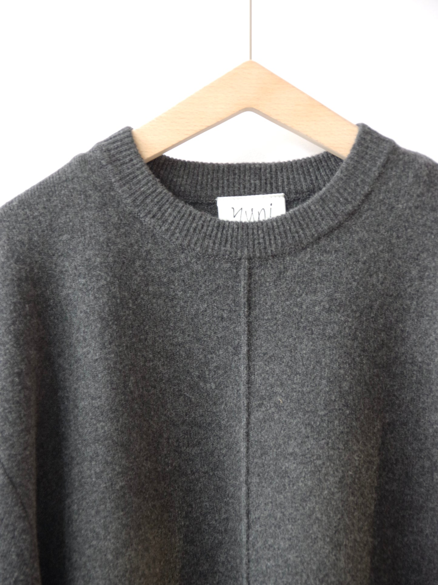 New England smoot  moesleevesプルオーバー | yuni