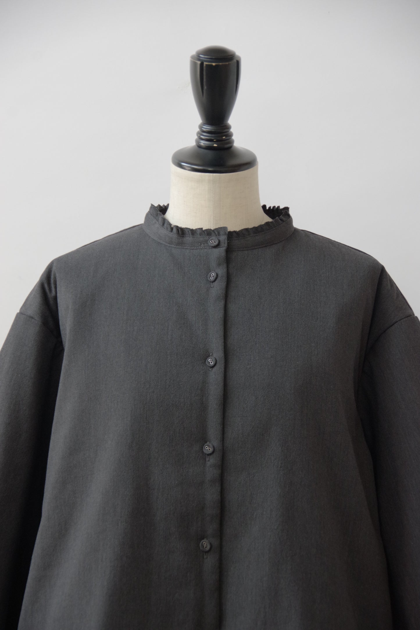 TINY FRILL COLLAR FILLING SHIRT JACKET | Gauze