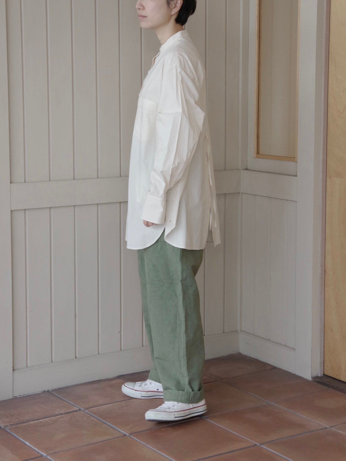 コットンシルク ストライプ moe sleeves バックリボン シャツ | yuni