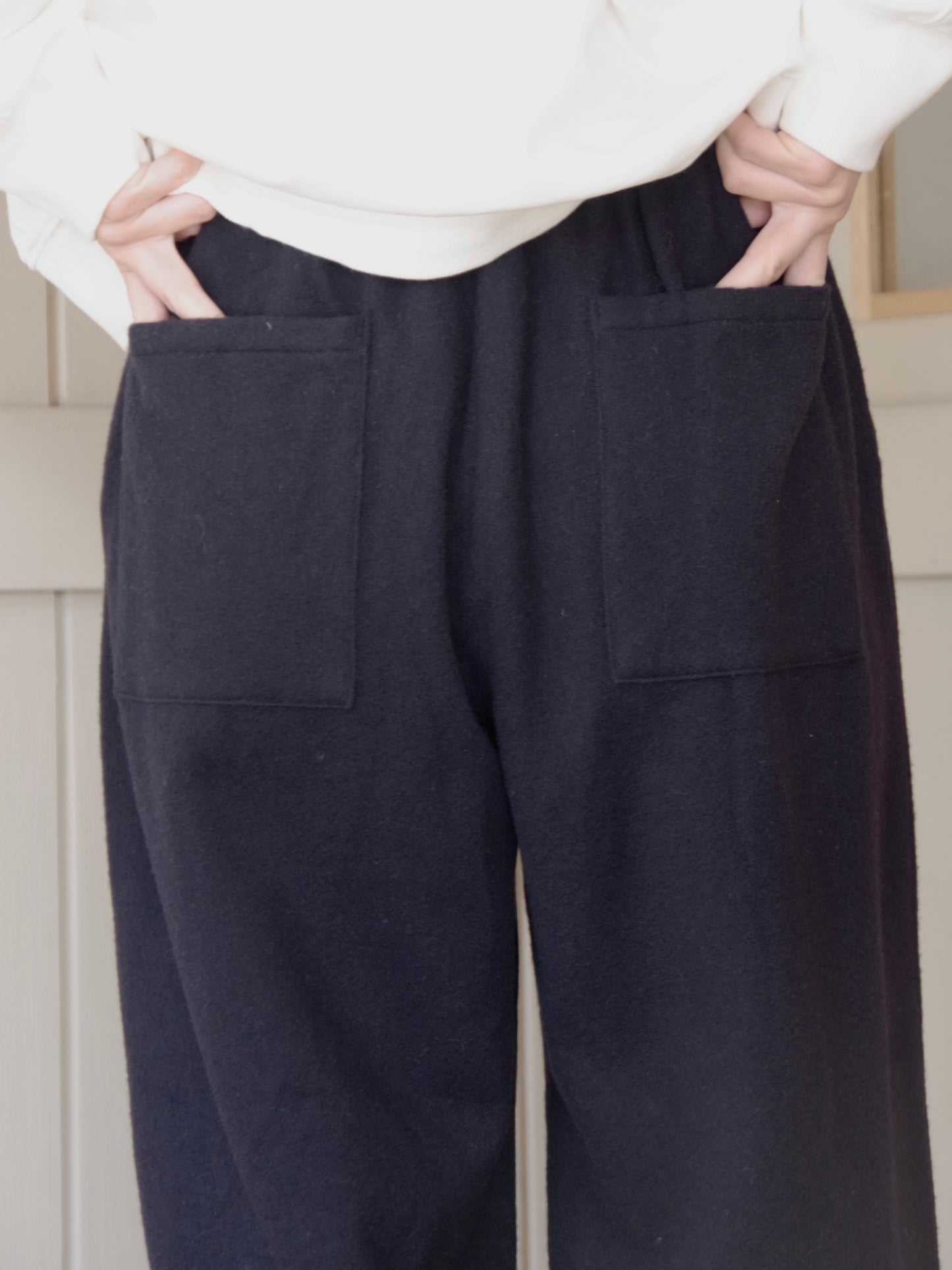 ウールカシミヤビーバータックストレートパンツ |  TISSU