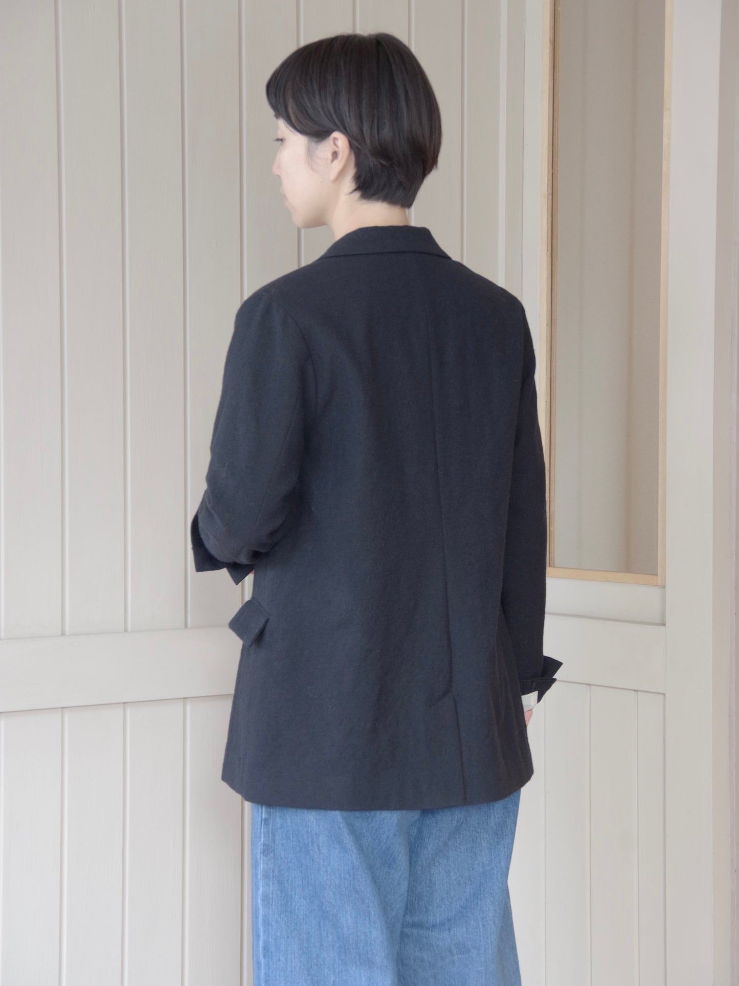 強縮ウールテーラードダブルジャケット | iki