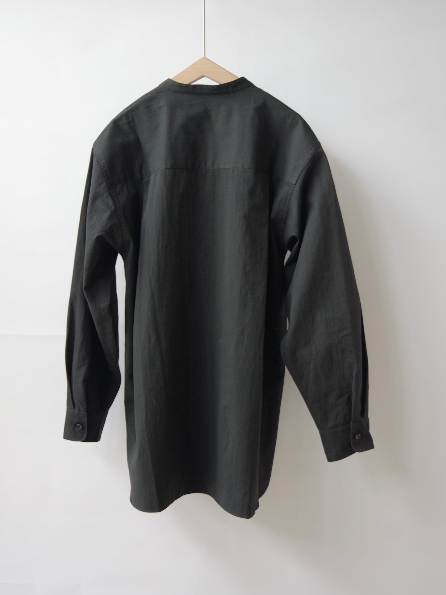 PINTUCK BLOUSE  | sisisi