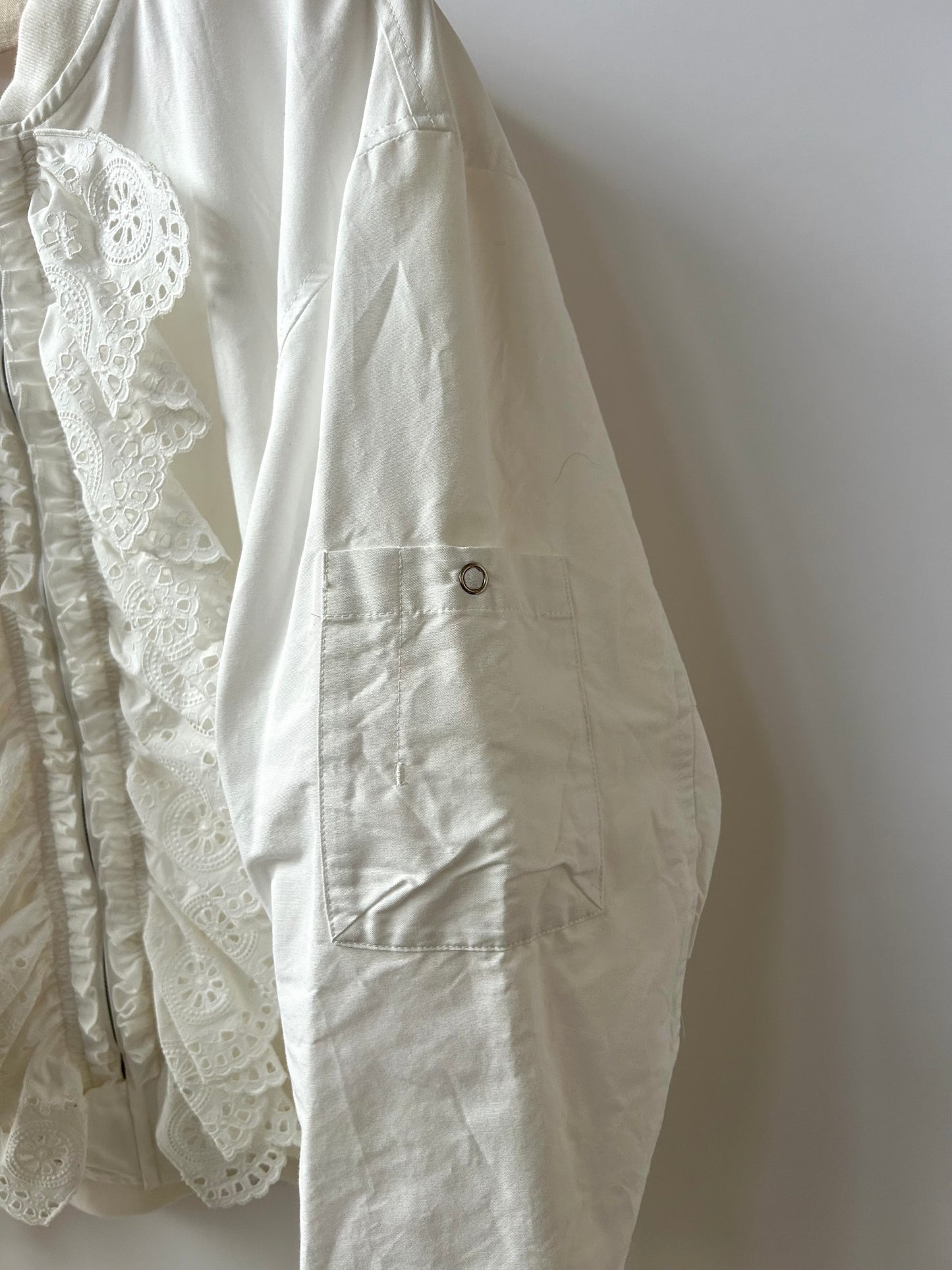 レースフリルブルゾン MO-25-BZ-012 | motley