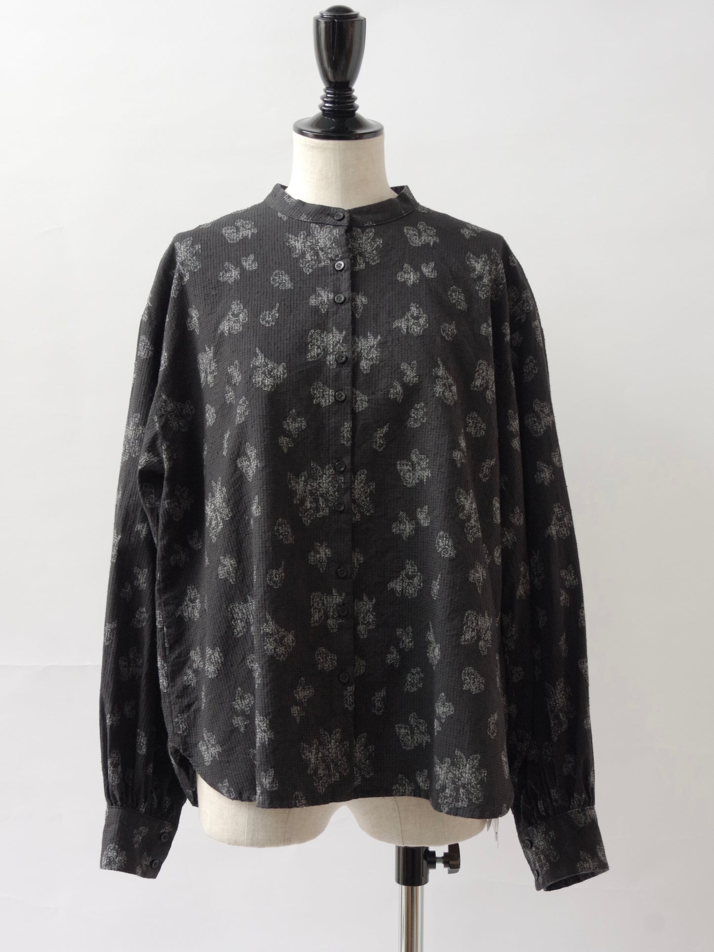 lucie ボリュームスリーブブラウス | qiri