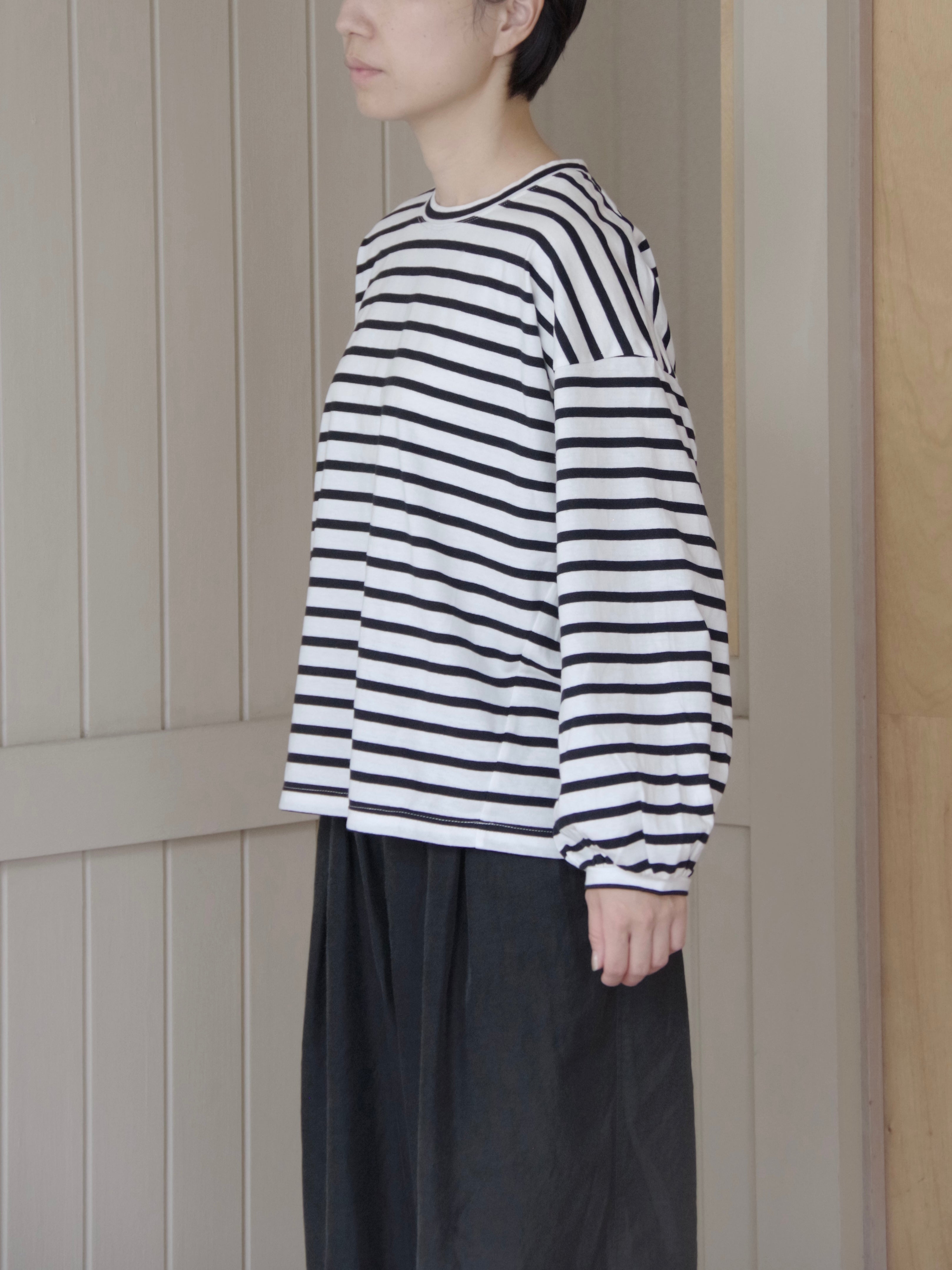 riri様 ドゥロワー パフスリーブシャツ riri様 ドゥロワー パフスリーブシャツ