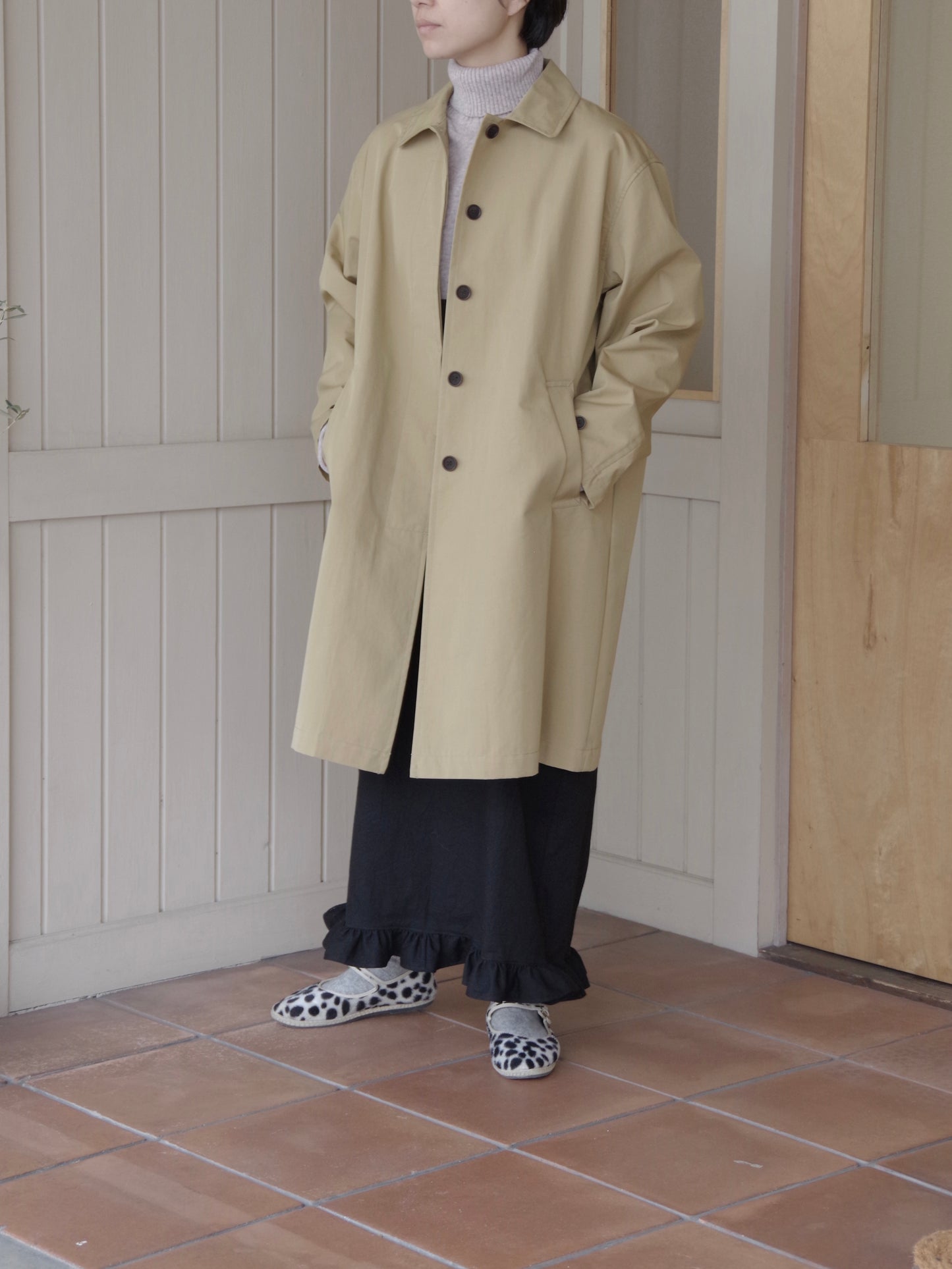 ナイロンツイル（撥水）ステンカラーコート | Handsof creation