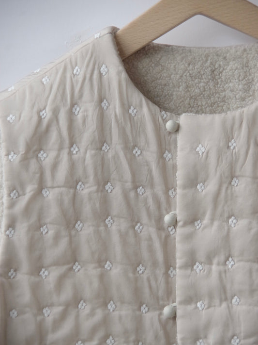 flower dot quilt jacquard ショートリバーシブルベスト | qiri