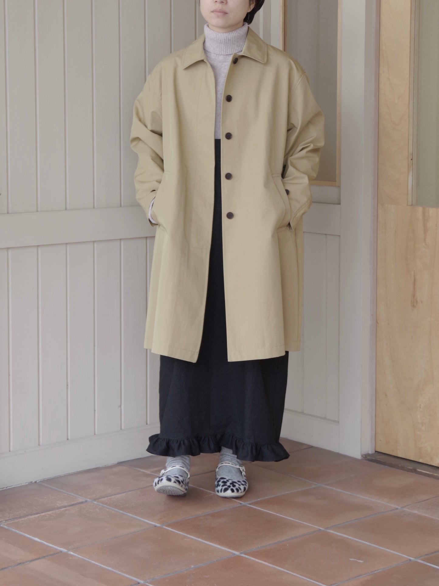 ナイロンツイル（撥水）ステンカラーコート | Handsof creation