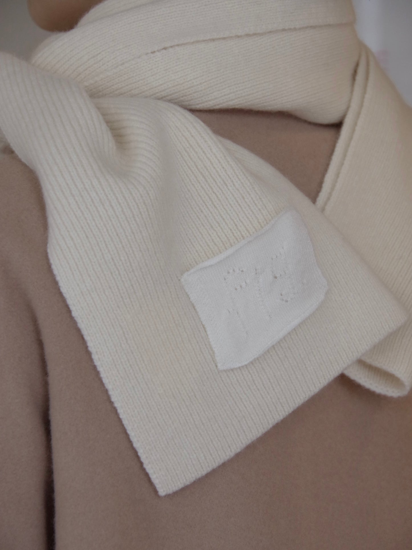 AIR WOOL muffler | fig London