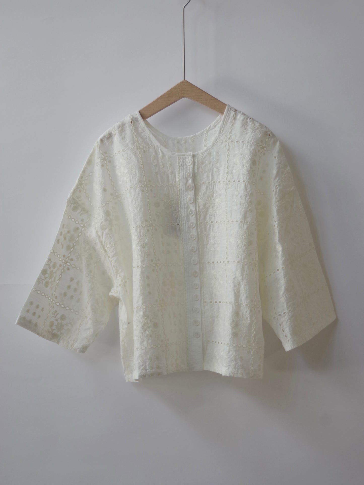 eyelet embroidely haori ブラウス ( 2color)  |  yuni
