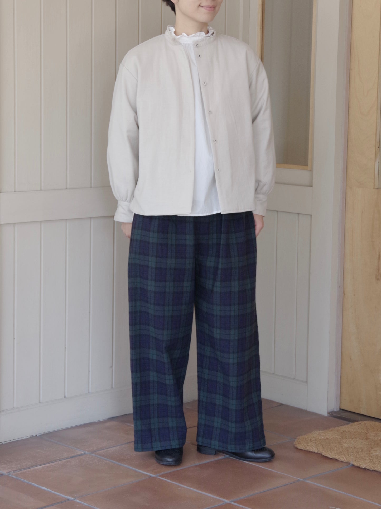 TINY FRILL COLLAR FILLING SHIRT JACKET | Gauze