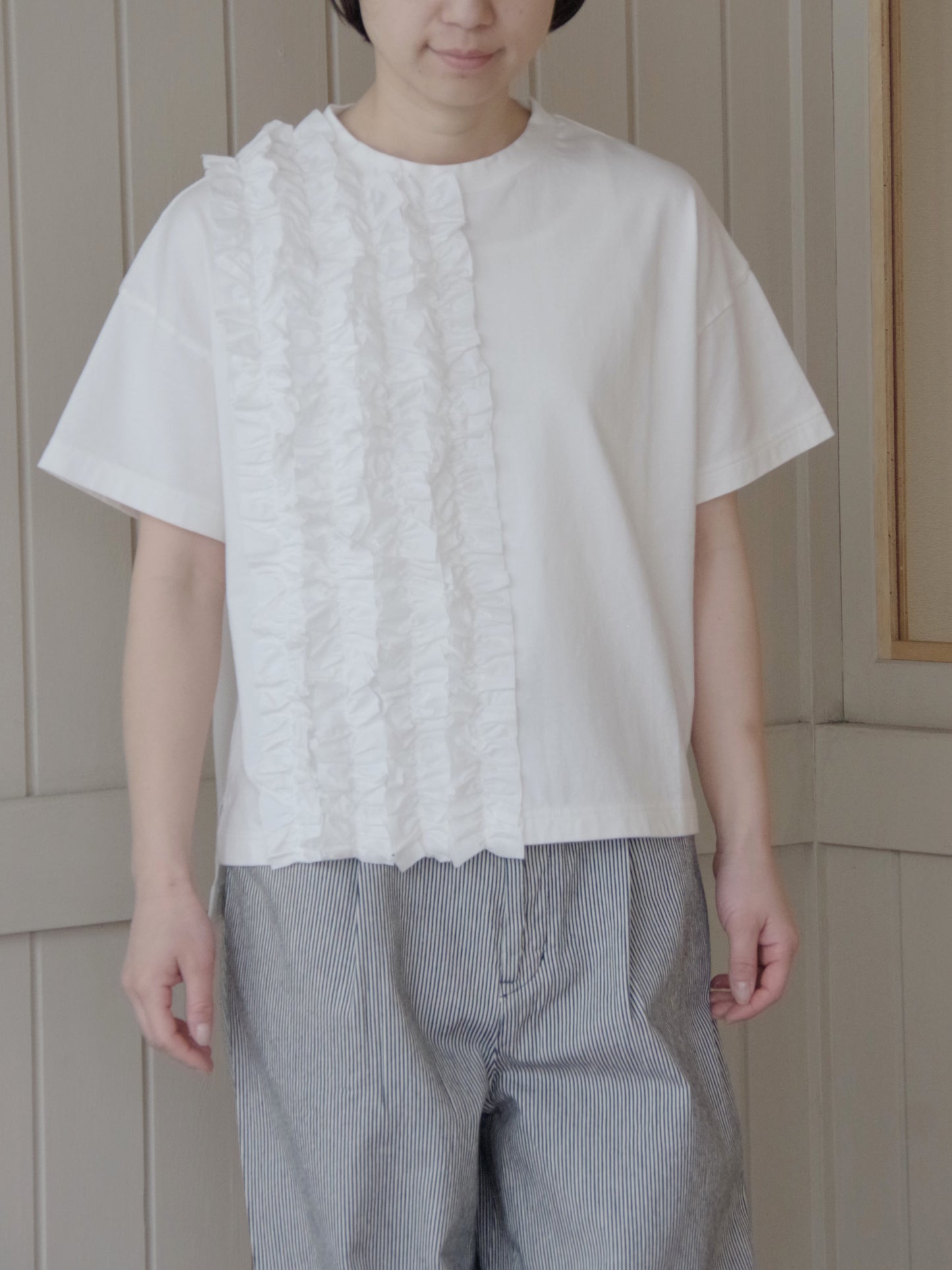 クラシック天竺　半袖フリルTシャツ | UNIVERSAL SEVEN
