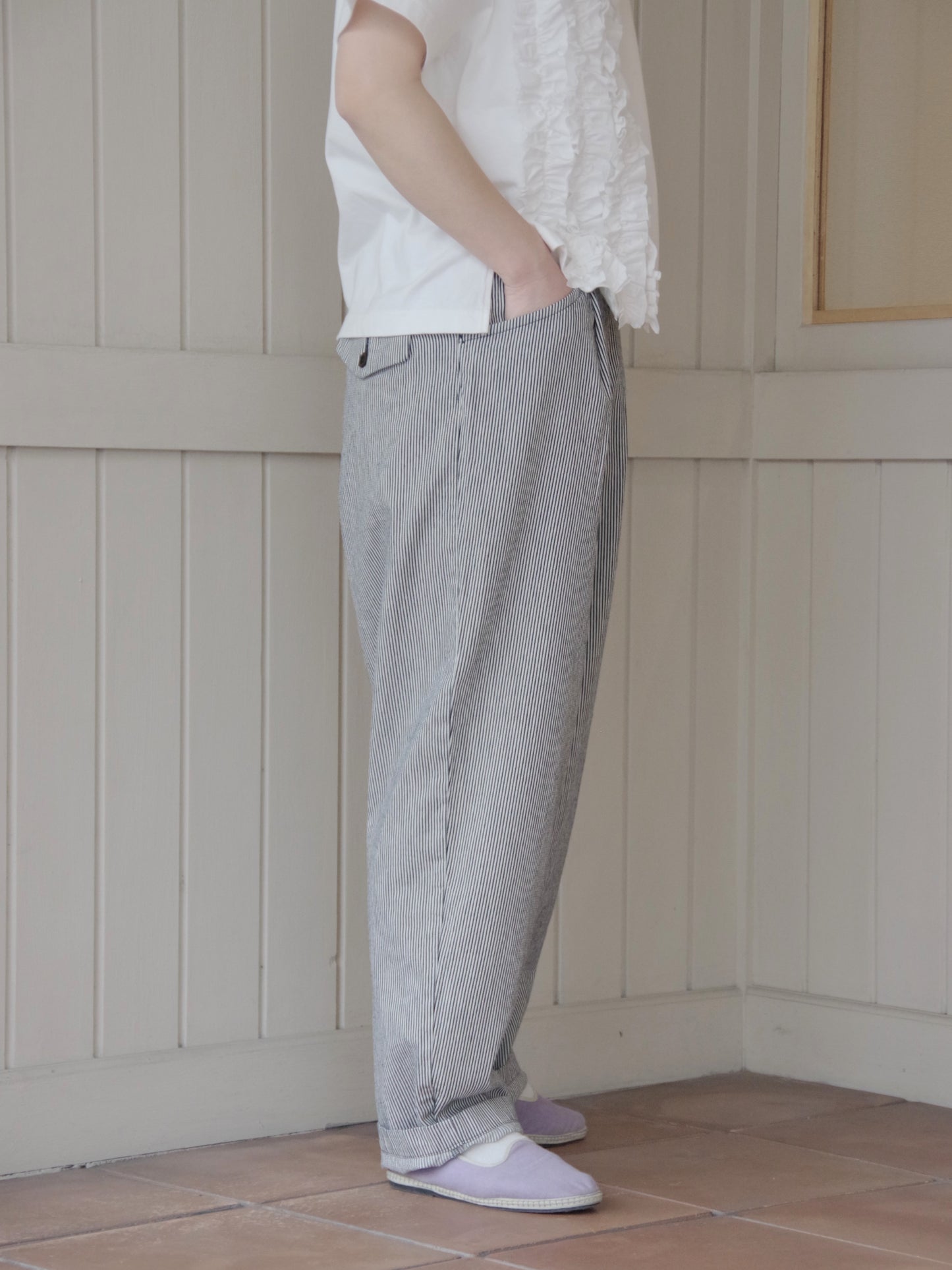 ヒッコリーデニム バレルストレートパンツ | Hands of creation