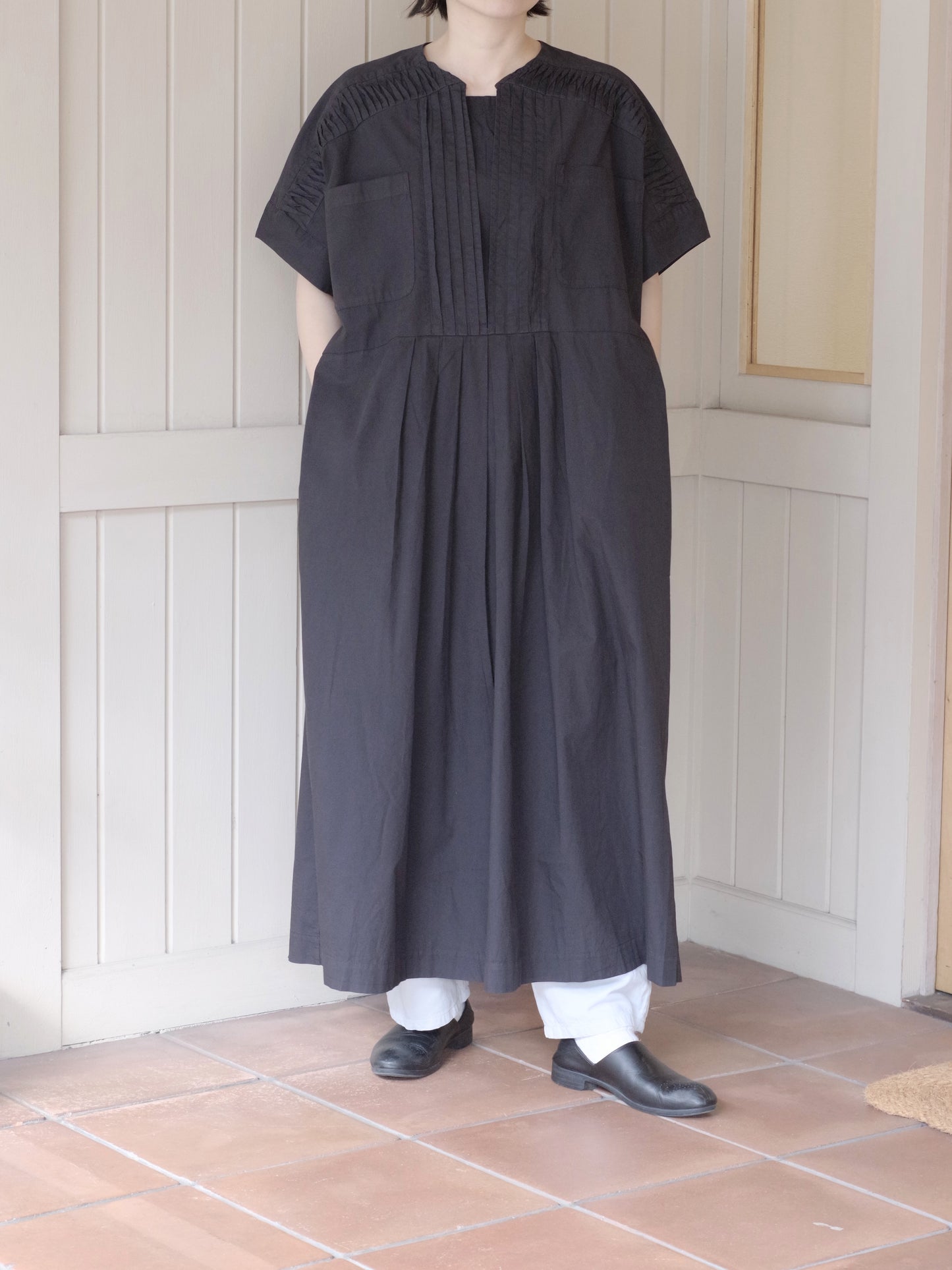 PINTUCK DRESS  | sisisi
