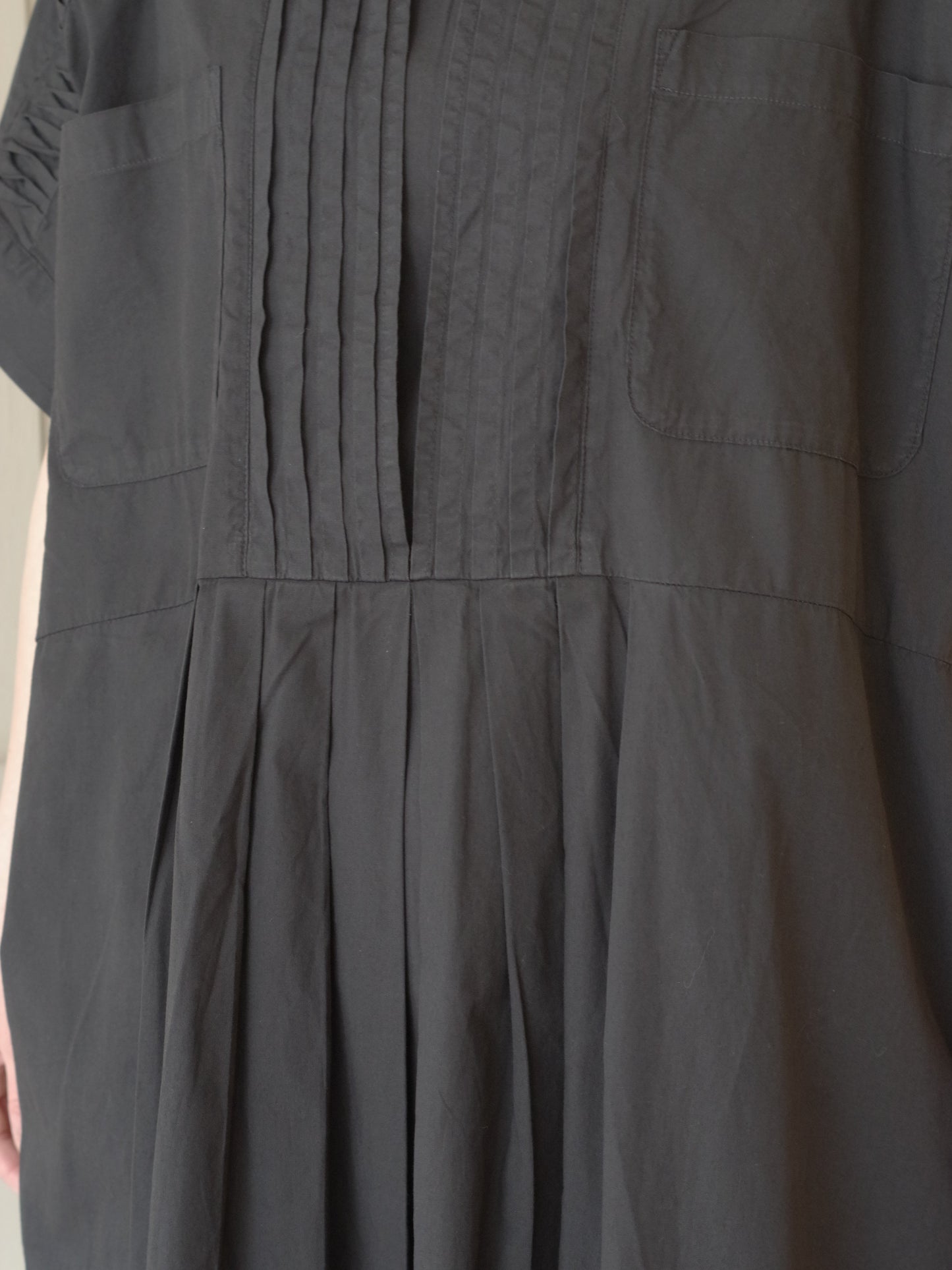 PINTUCK DRESS  | sisisi