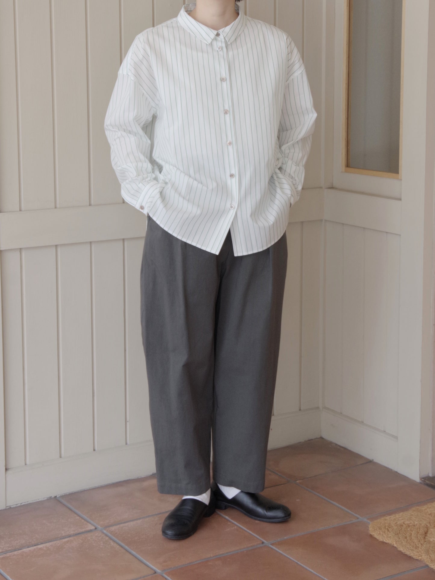 コットンピンストライプビックシルエットシャツ | atelier naruse