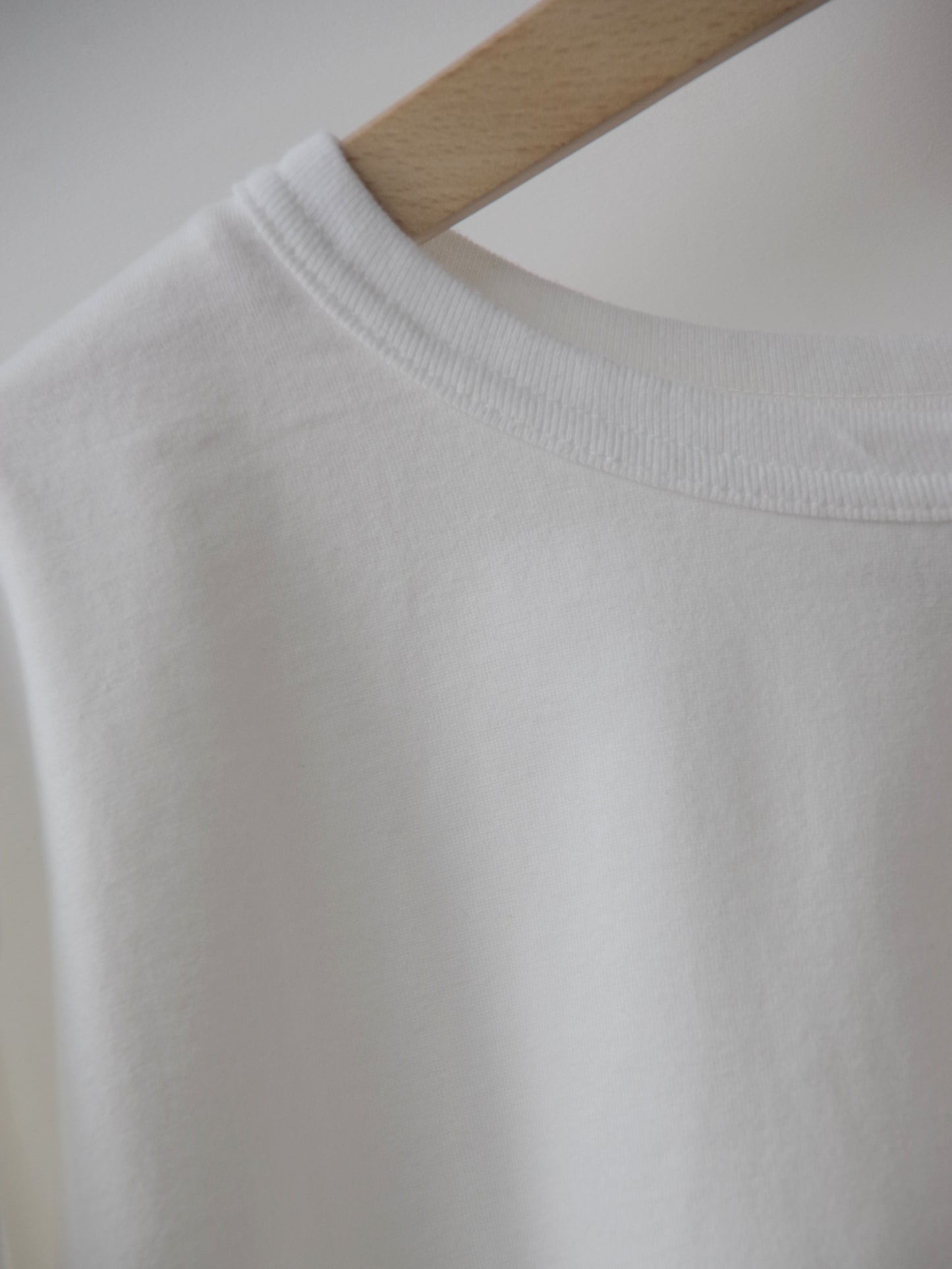 サンフォーキン天竺 シンプルクルーネックプルオーバー | OUVERT