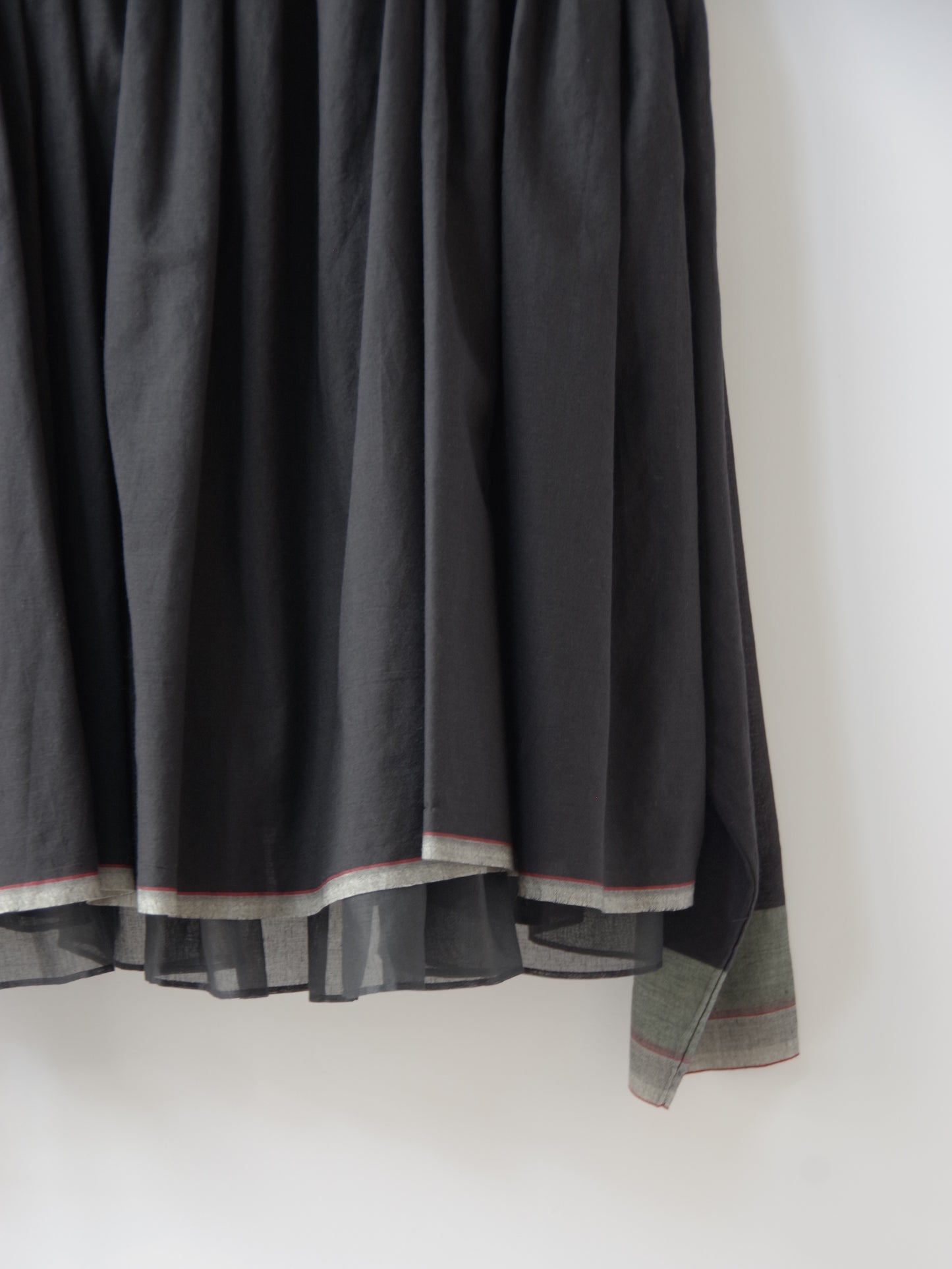 カディ ブラウス | Heriter