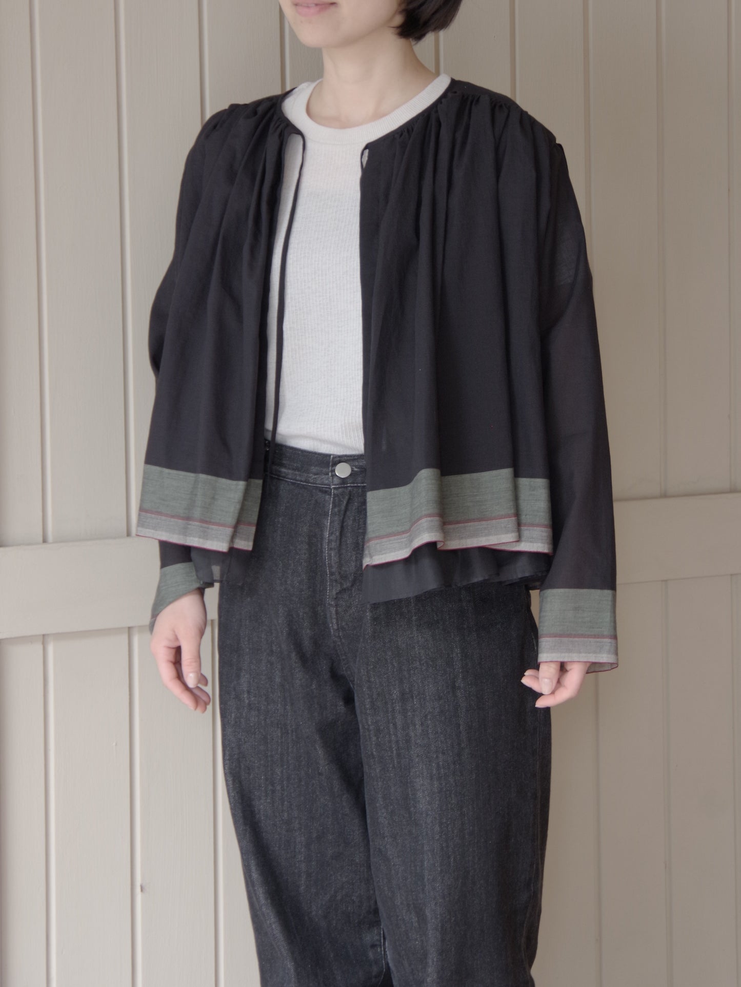 カディ ブラウス | Heriter