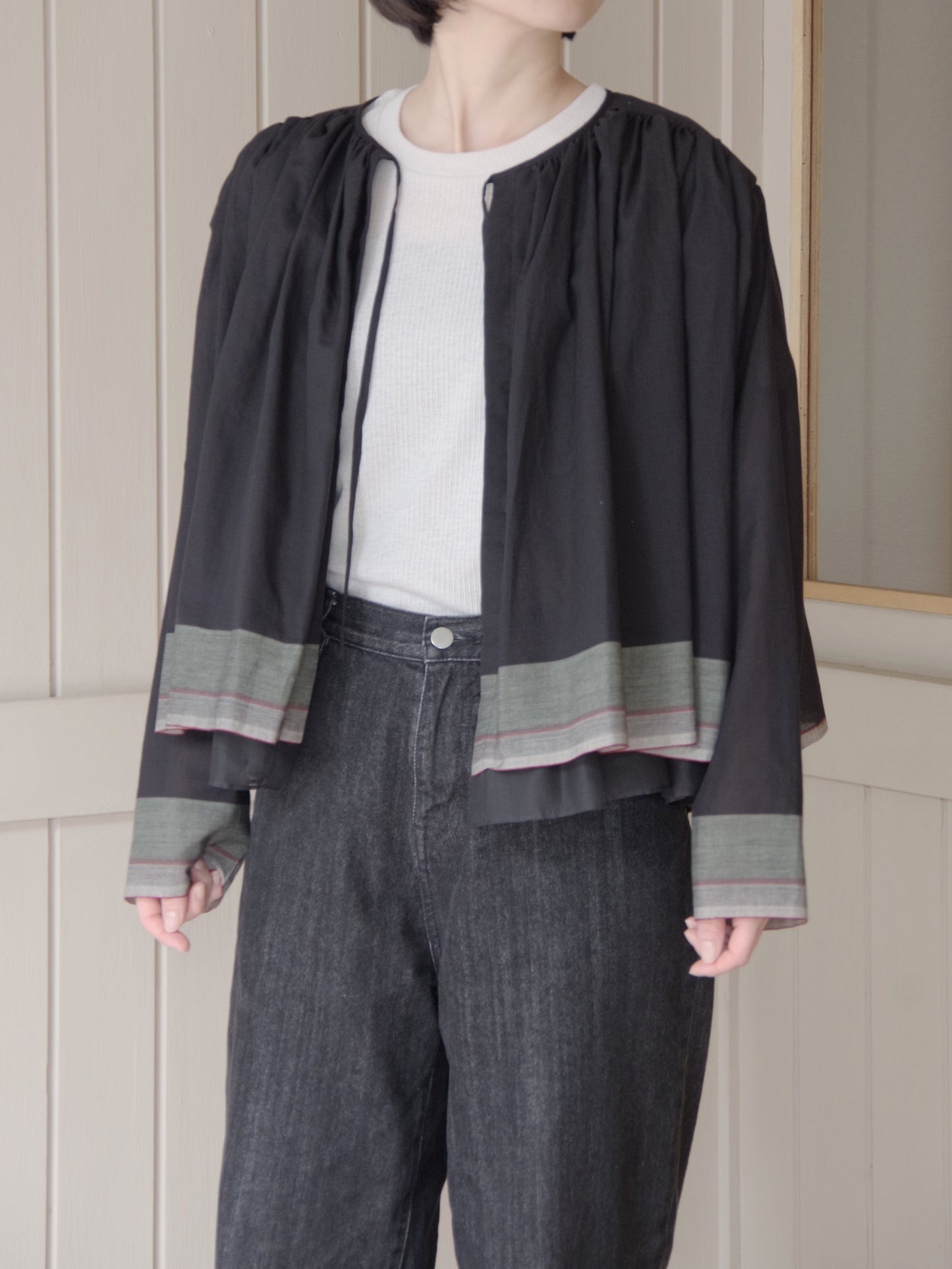 カディ ブラウス | Heriter