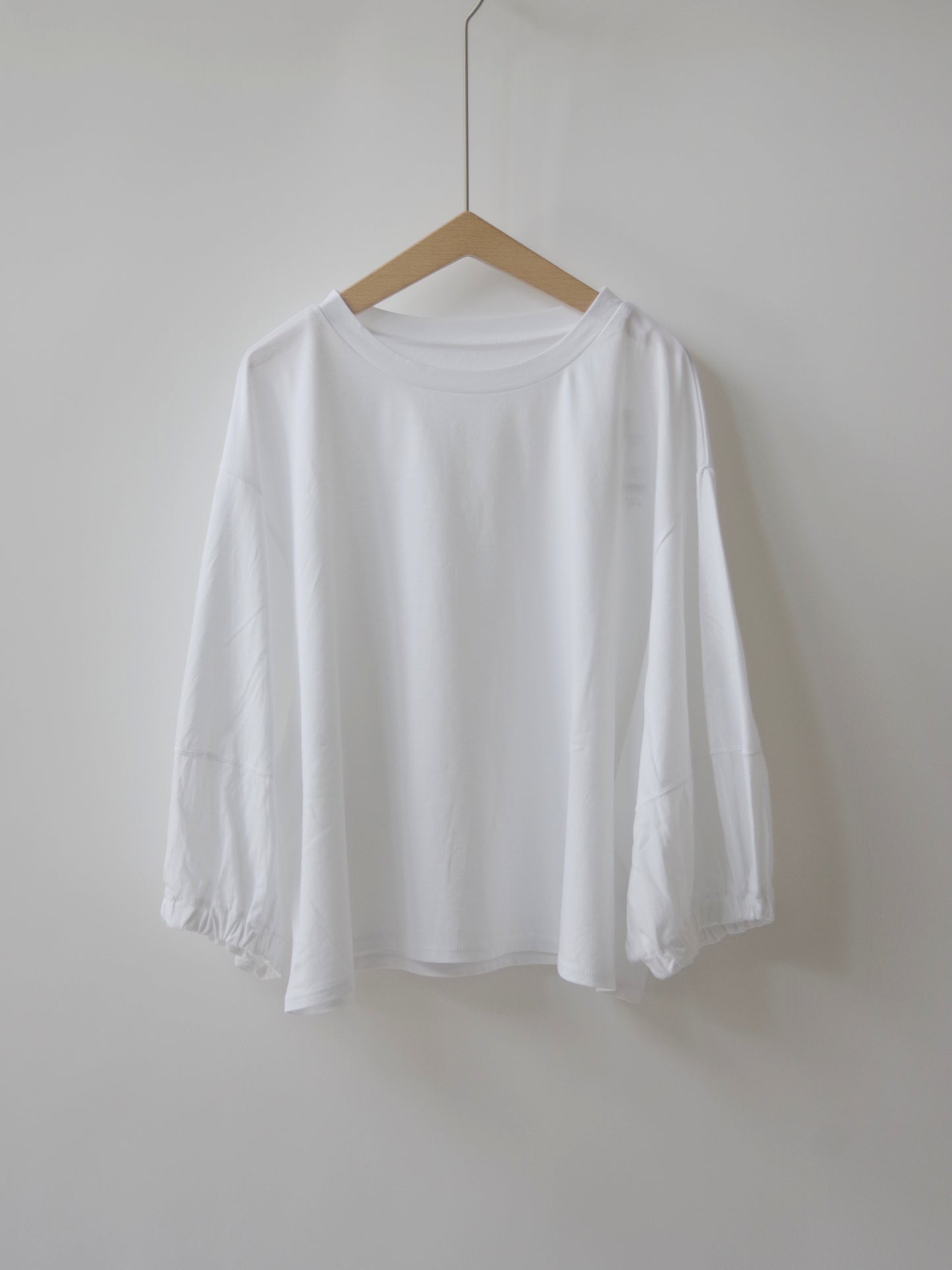 ハイパワーポンチ baloon sleeves プルオーバー | yuni