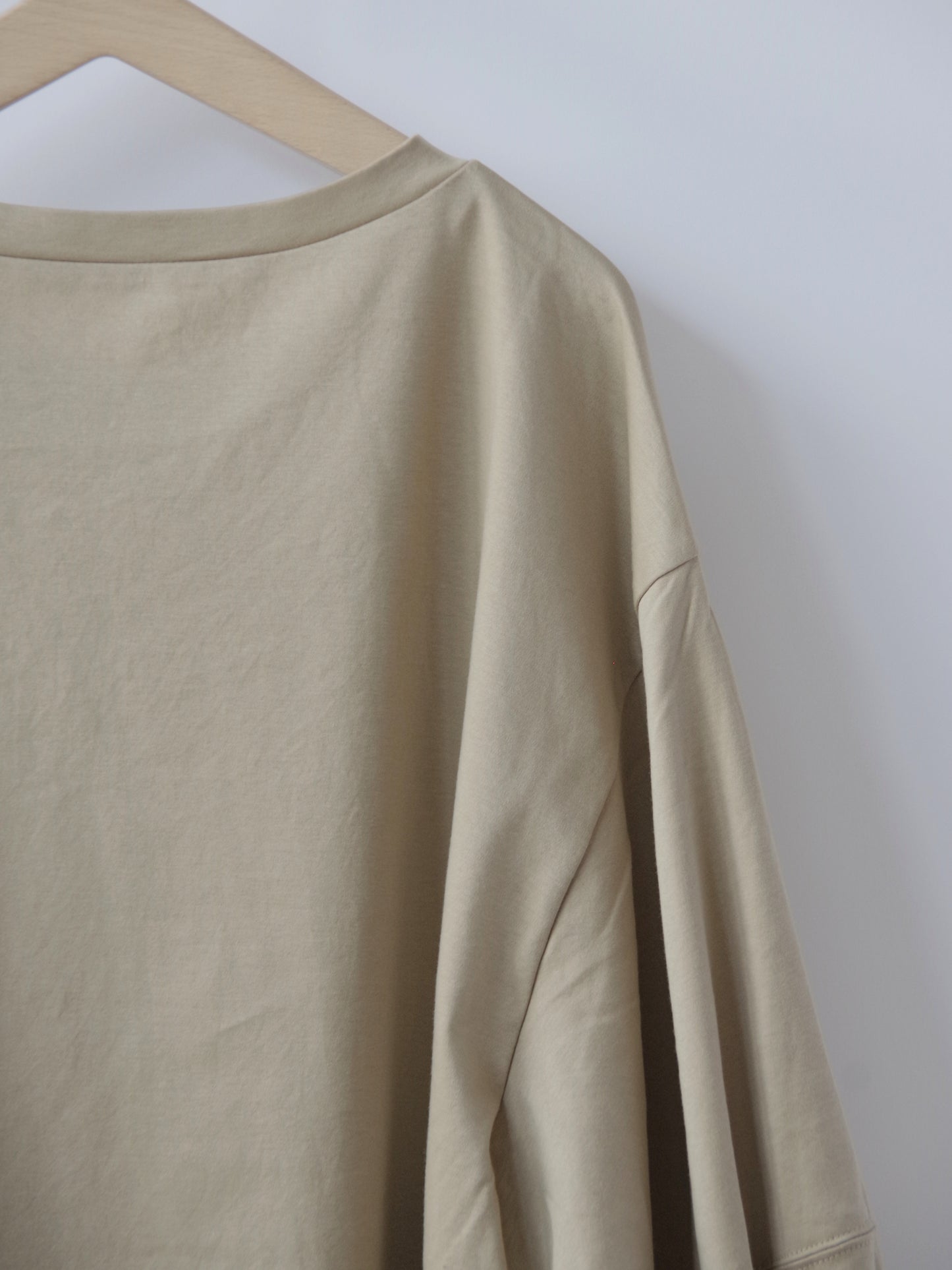 ハイパワーポンチ baloon sleeves プルオーバー | yuni