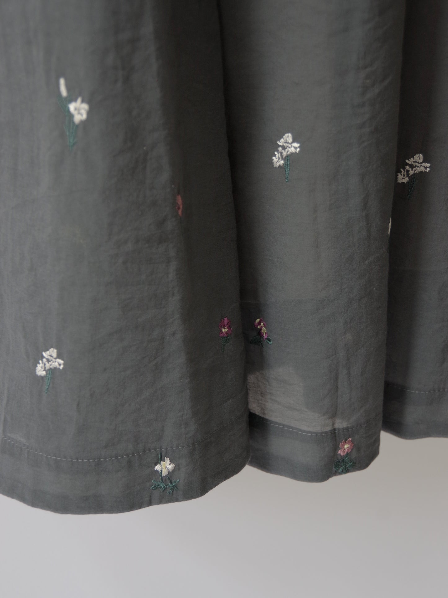 コットン/ナイロン sheer floral刺繍 ワンピース | yuni
