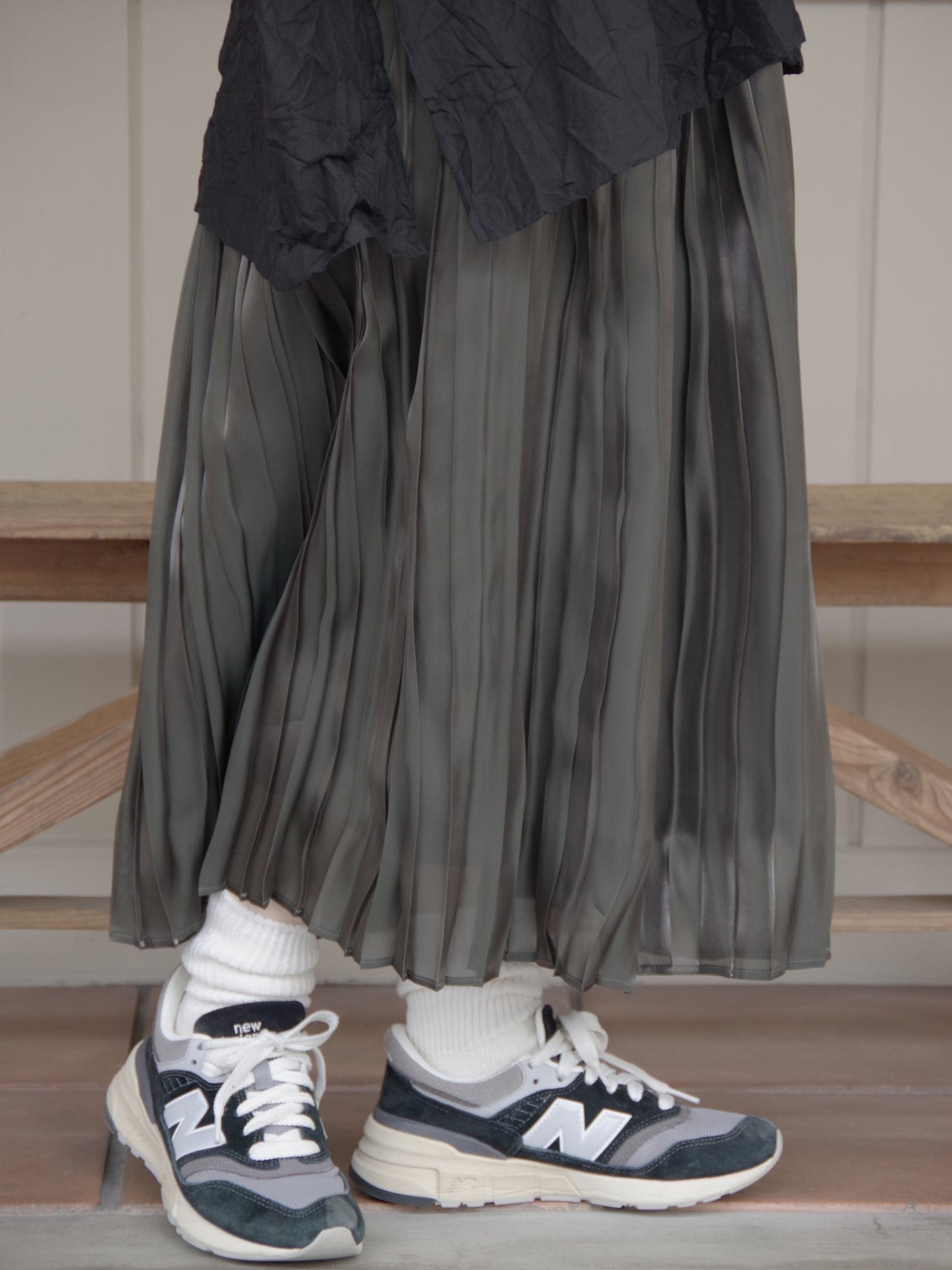 Aurora cloth double side pleated skirt | itochi