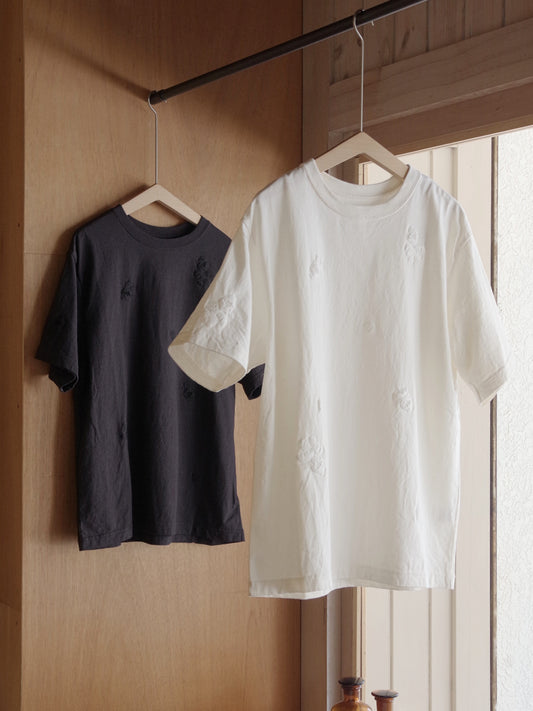 antique chain embroidery Tシャツ| qiri