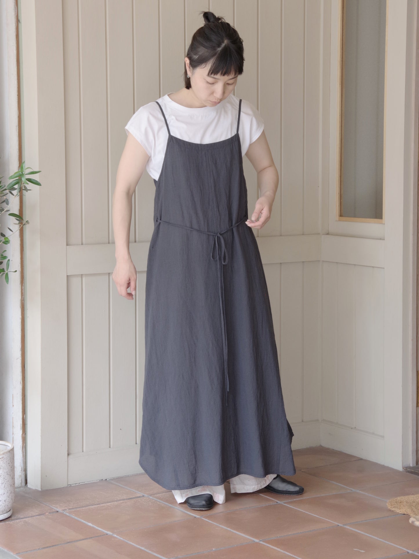 強撚CottonLinen 近江晒 wrap ワンピース | yuni