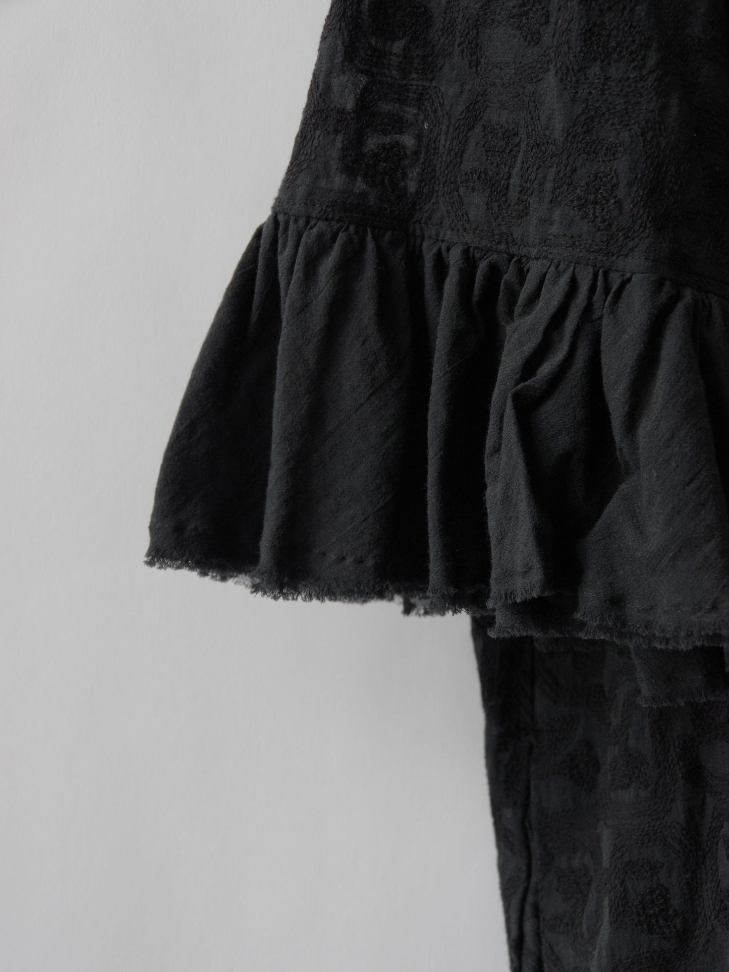 turn flower embroidery ワンピース | qiri