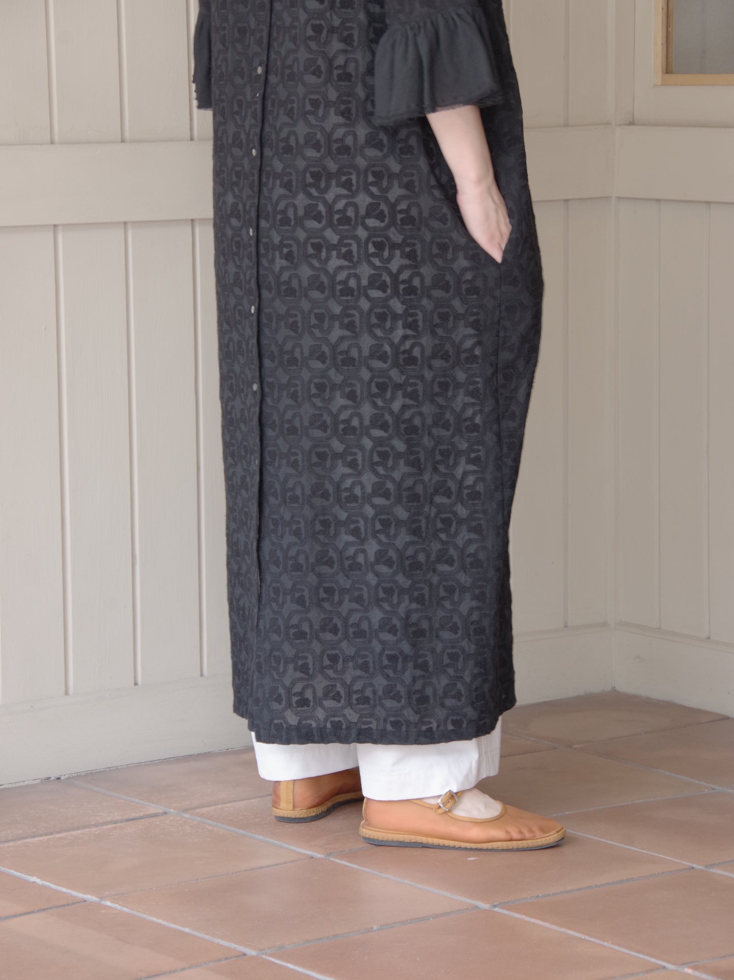 turn flower embroidery ワンピース | qiri