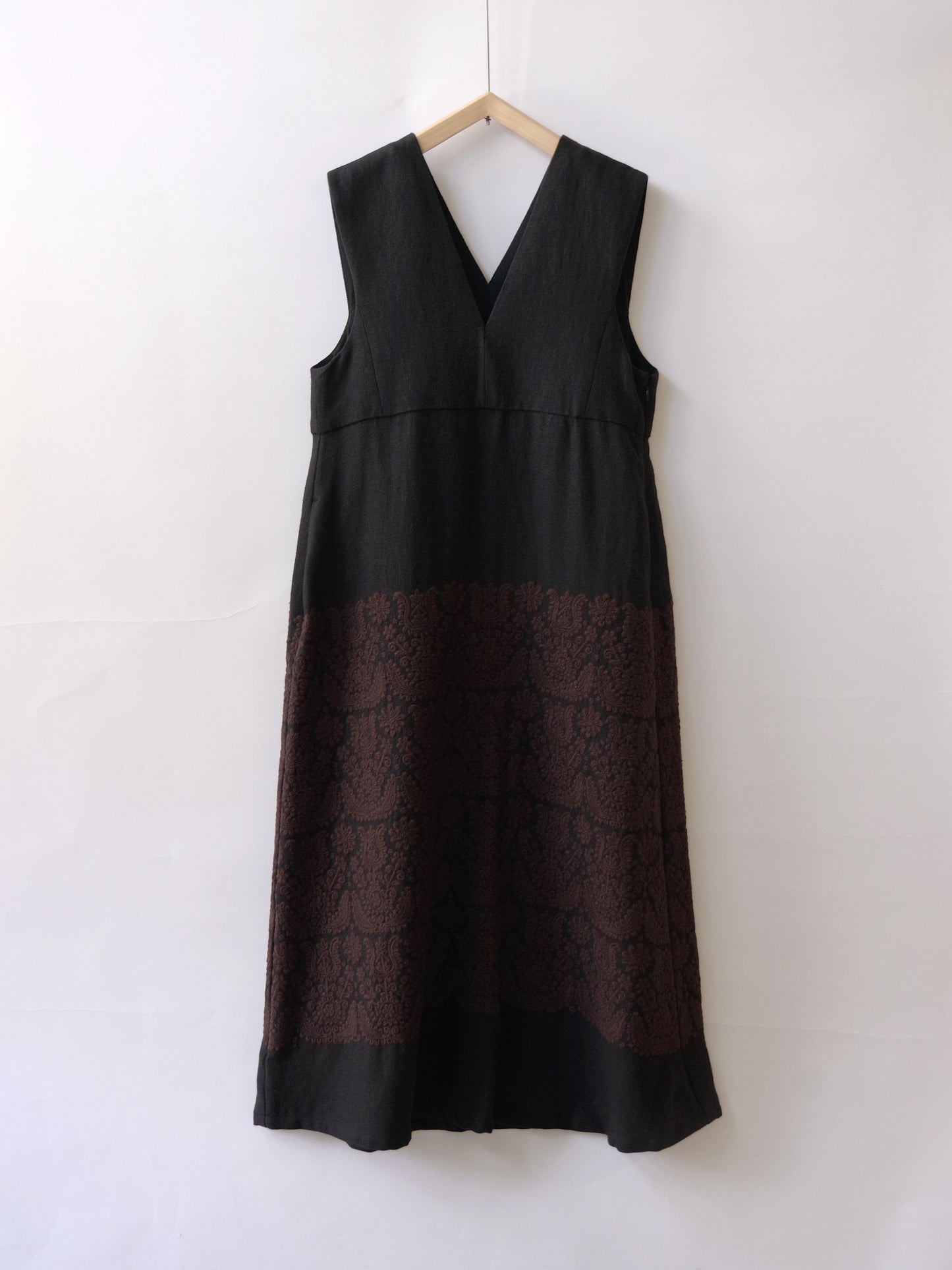 irasos embroidery ジャンパードレス | qiri