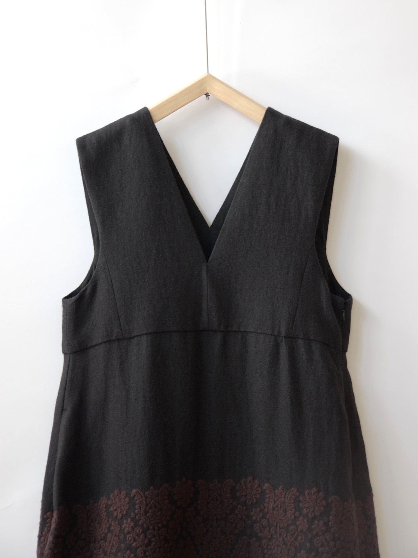 irasos embroidery ジャンパードレス | qiri