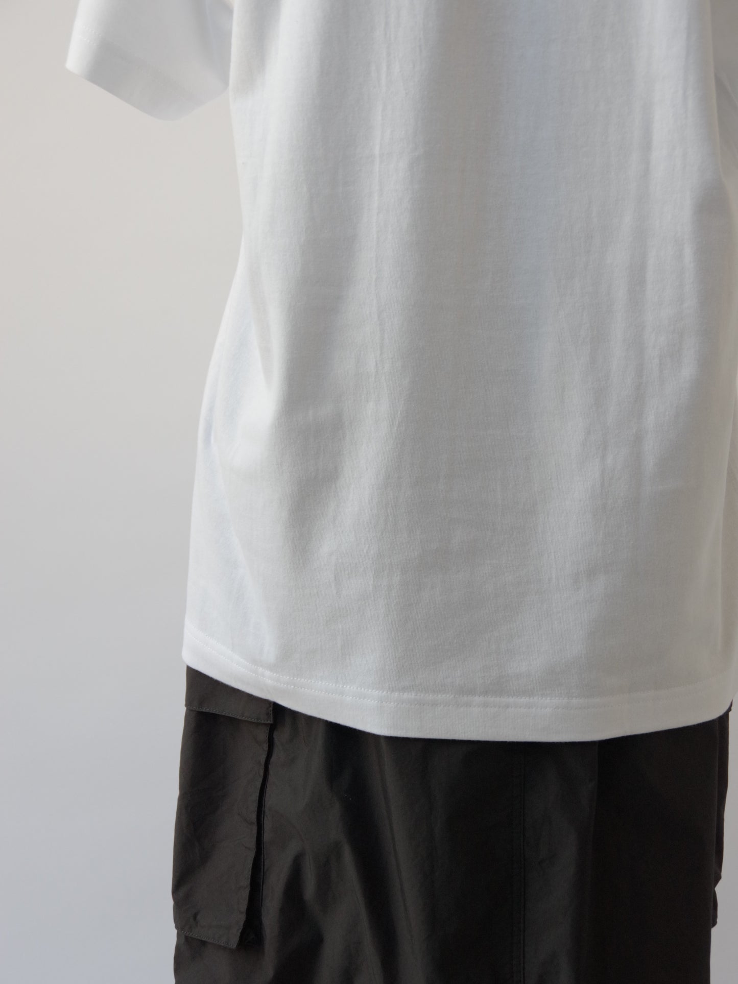 半袖TEE LOGO PRINT  | MAY/FOOL