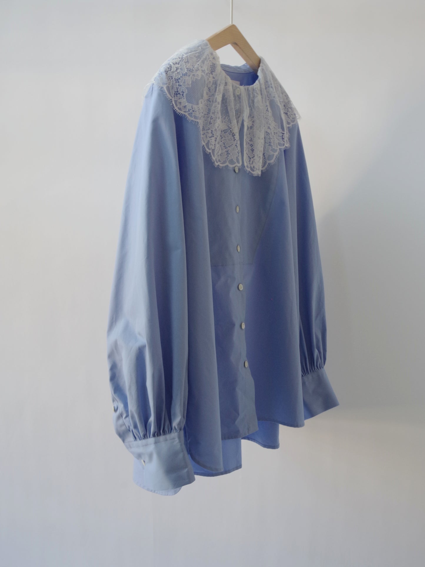 lace  collar  blouse | Heriter