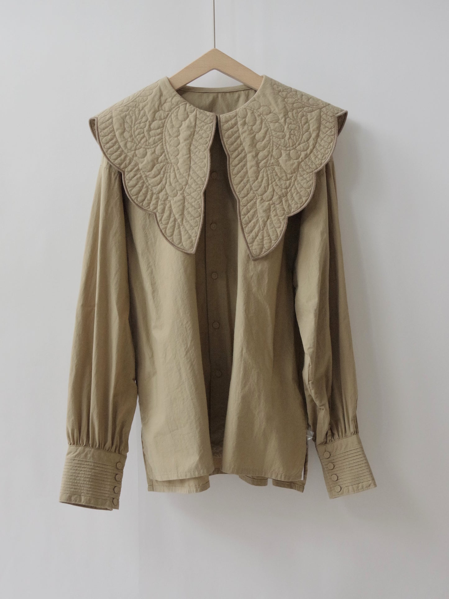 trapunto quilt collar ブラウス | qiri