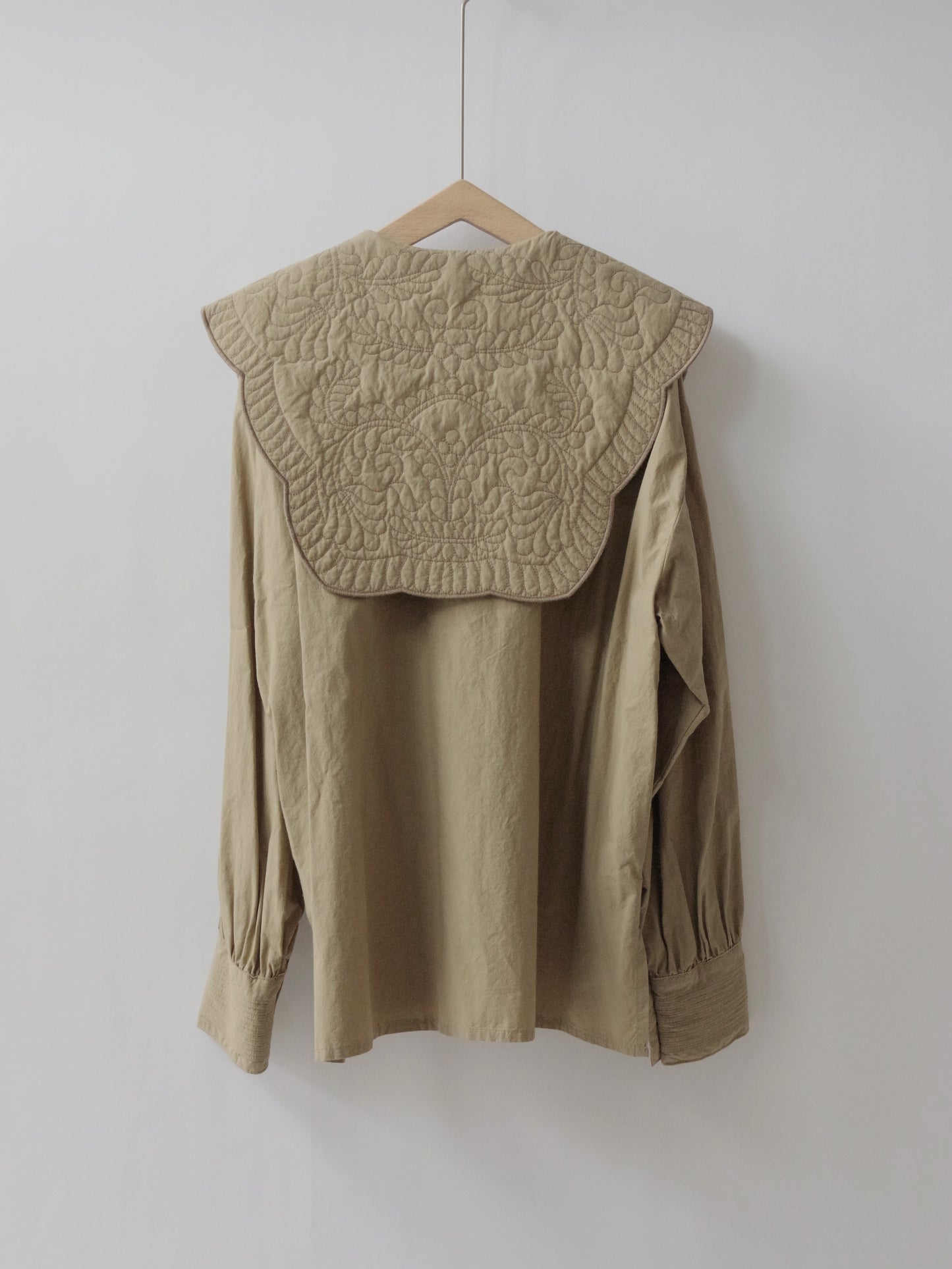 trapunto quilt collar ブラウス | qiri