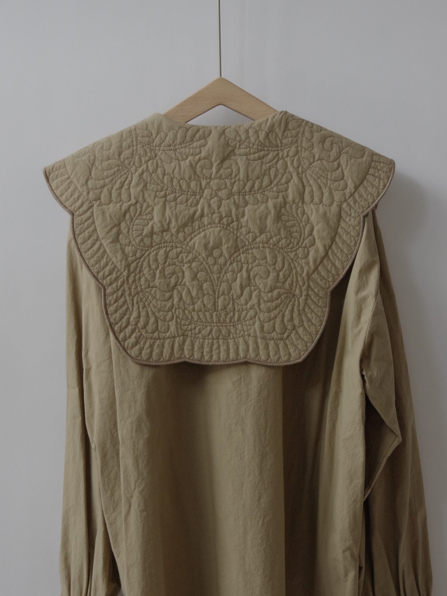 trapunto quilt collar ブラウス | qiri
