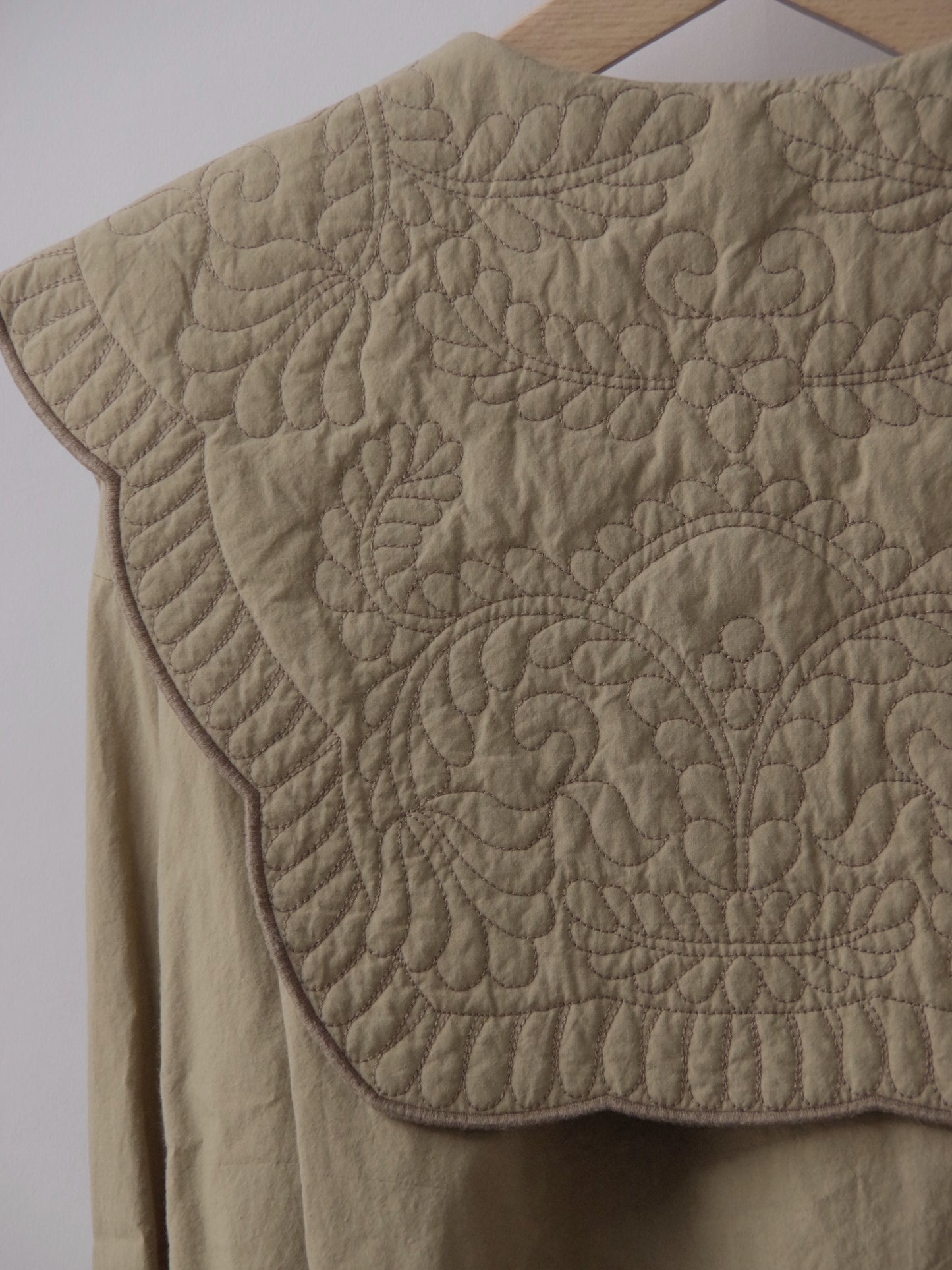 trapunto quilt collar ブラウス | qiri