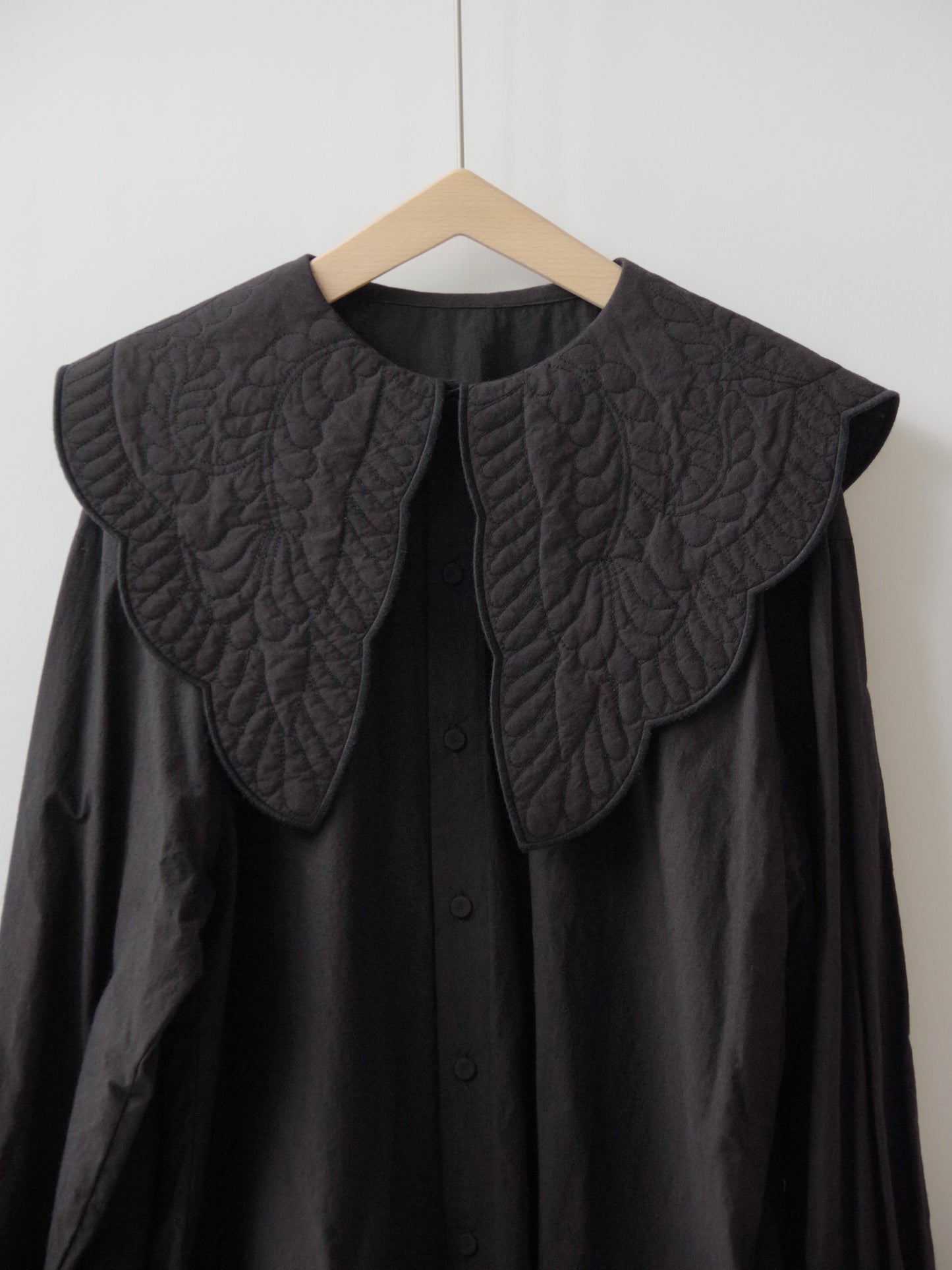 trapunto quilt collar ブラウス | qiri