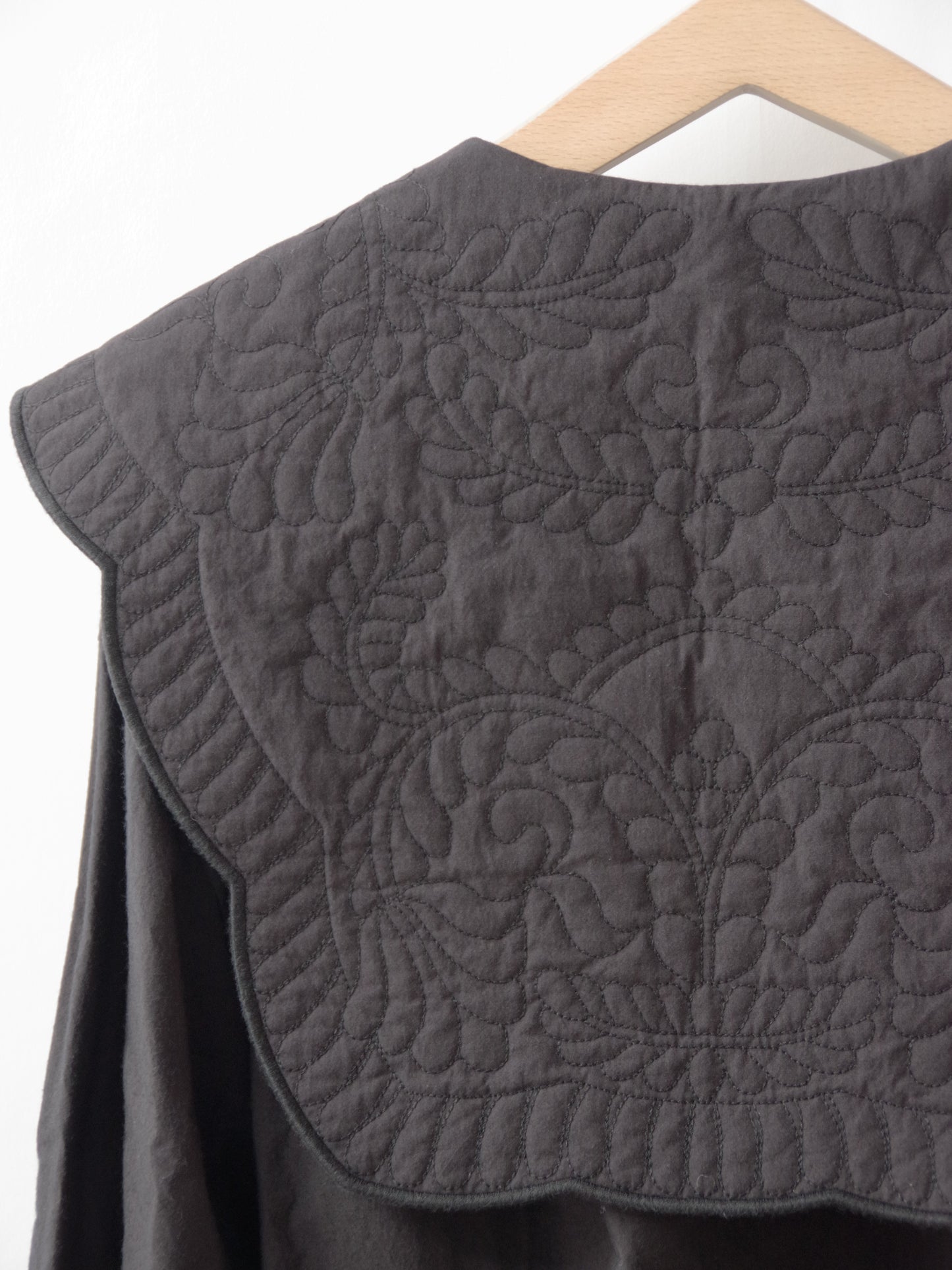 trapunto quilt collar ブラウス | qiri