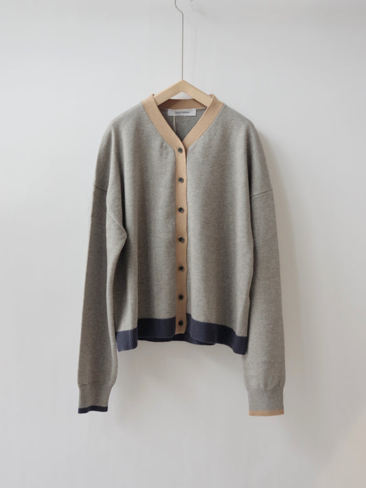 コットンウール Vネックカーディガン | atelier naruse