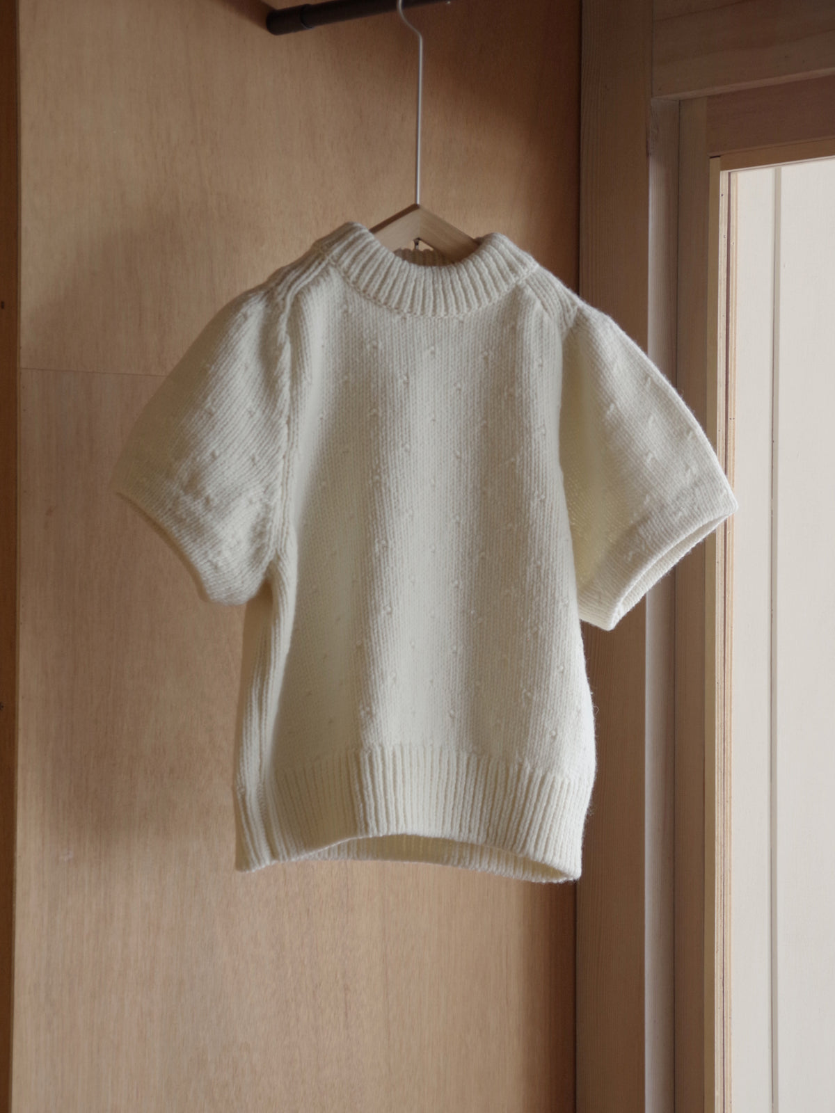 dot short sleeve top |  laywhill