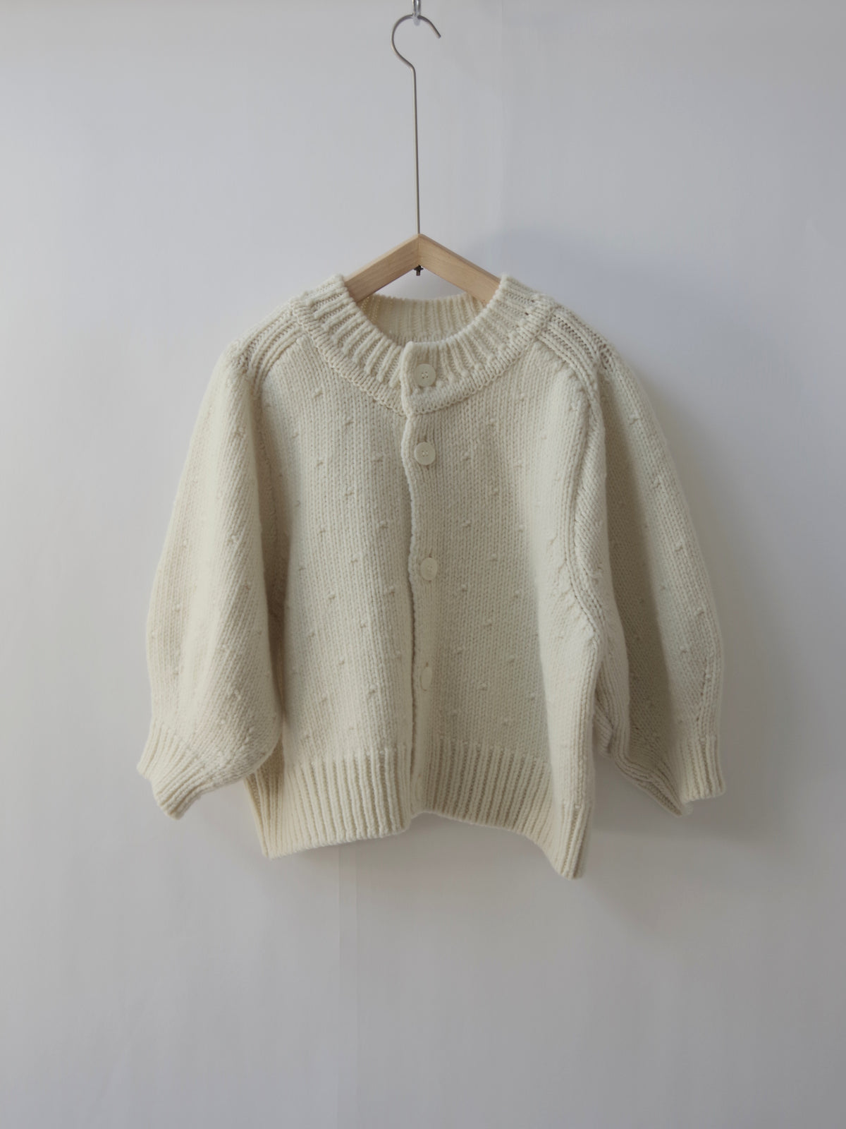 dot puff sleeve cardigan  | laywhill