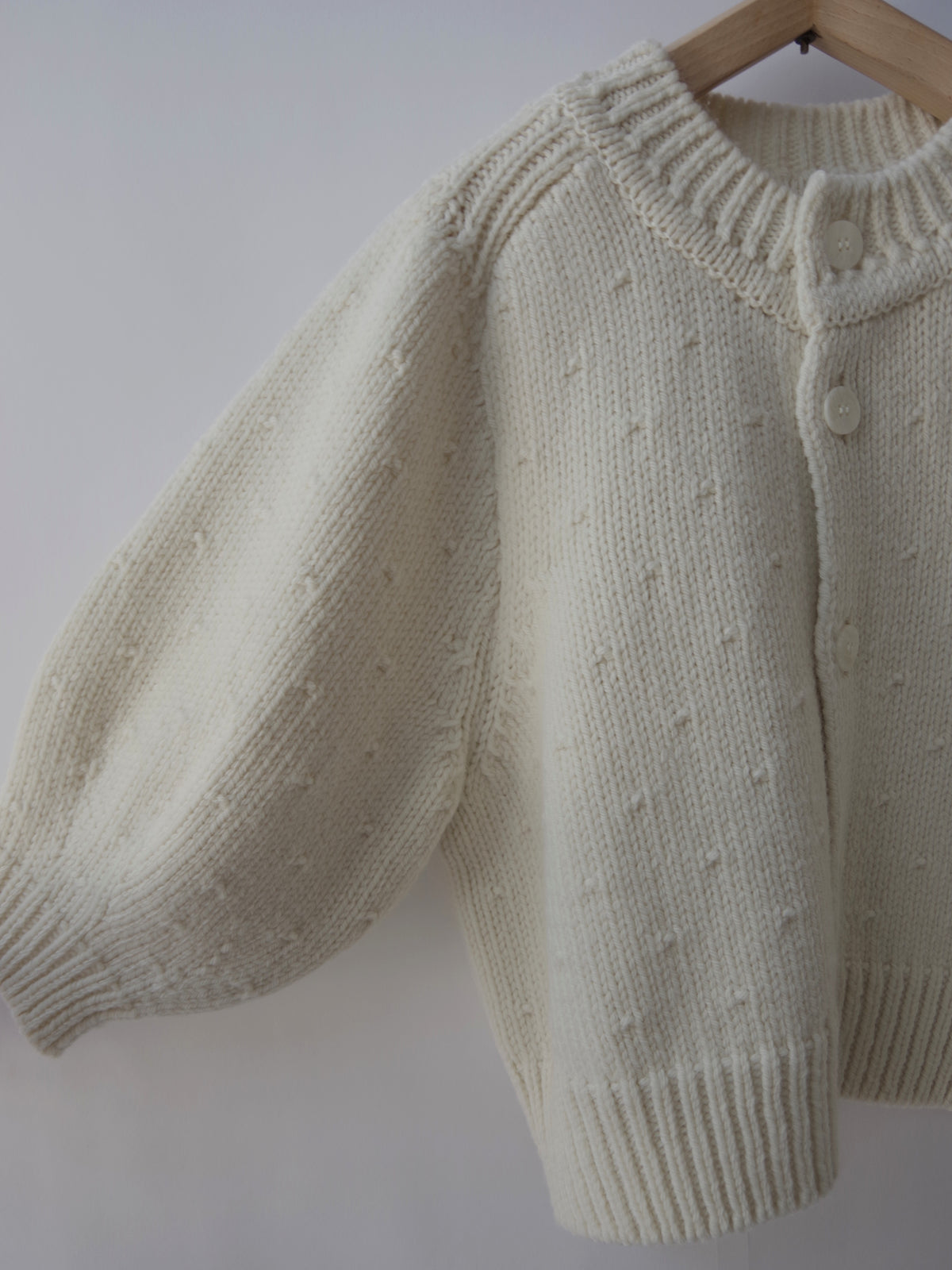 dot puff sleeve cardigan  | laywhill