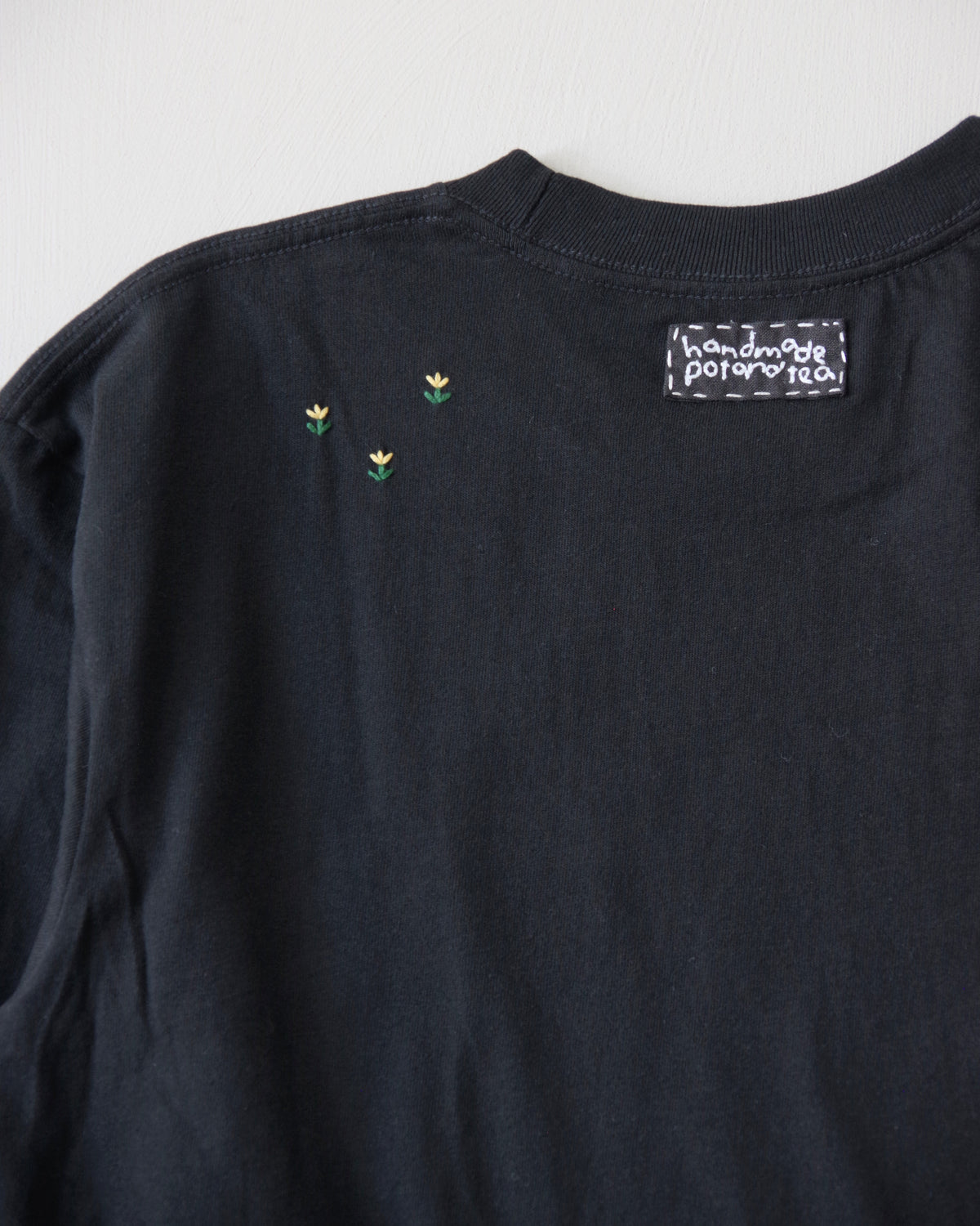 【予約商品】おんど 5th Limited Item  小花の刺繍長袖Tシャツ | pot and tea