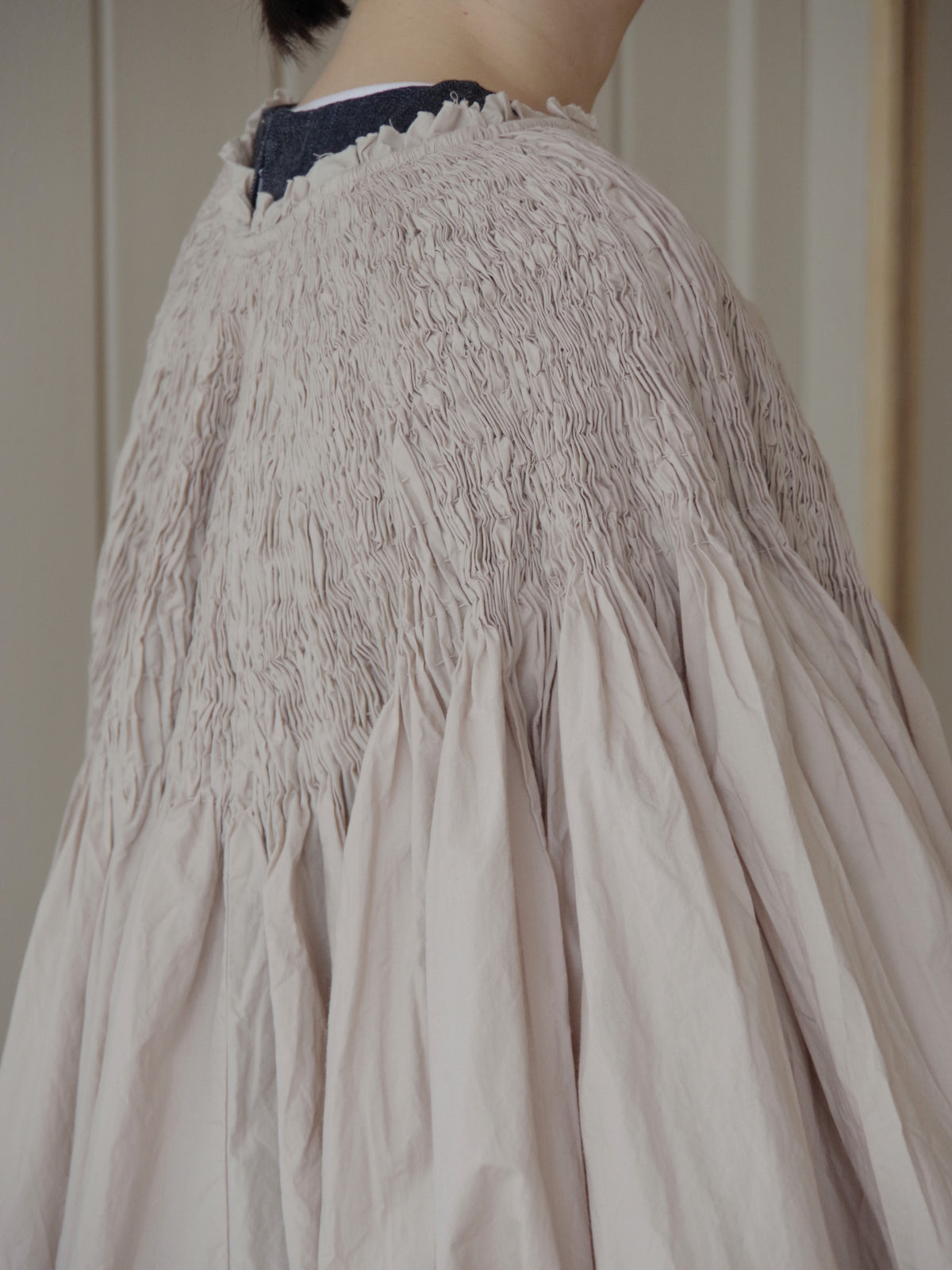 サーキュラースモッキングシャツ | ROBE de PEAU