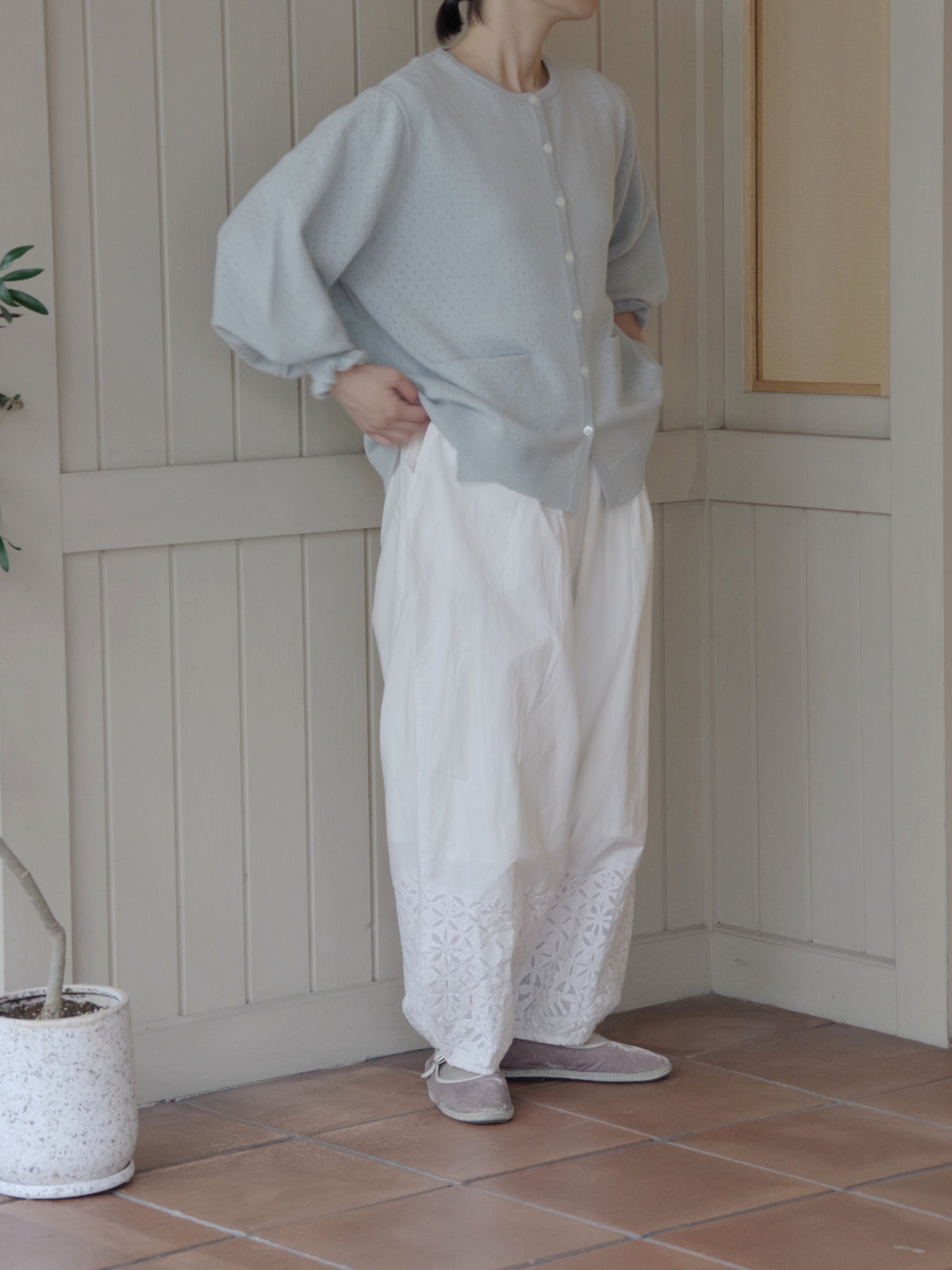 ソフトライトフィルターパンツ | ROBE de PEAU